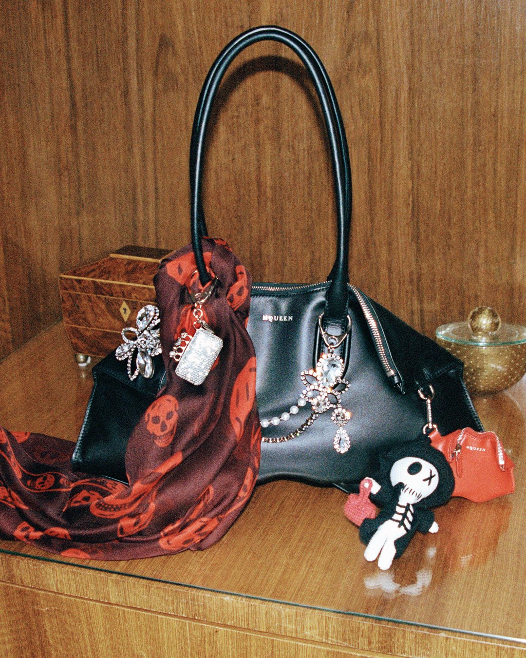 McQUEEN SS26 PRE-CO_HERO_1080_X_1350_34.jpg