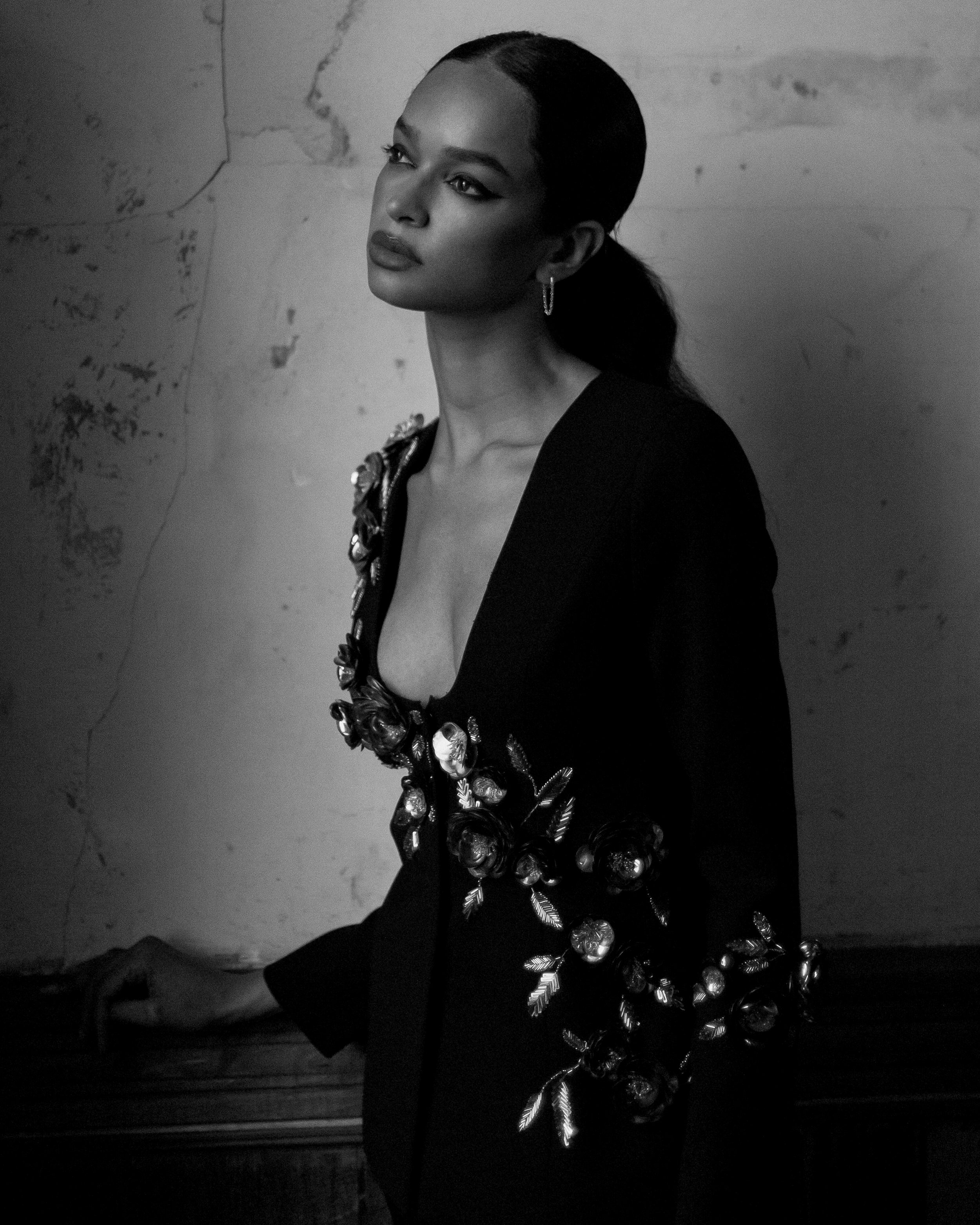 EXCLUSIVE EDITORIAL BY EVAN MURPHY