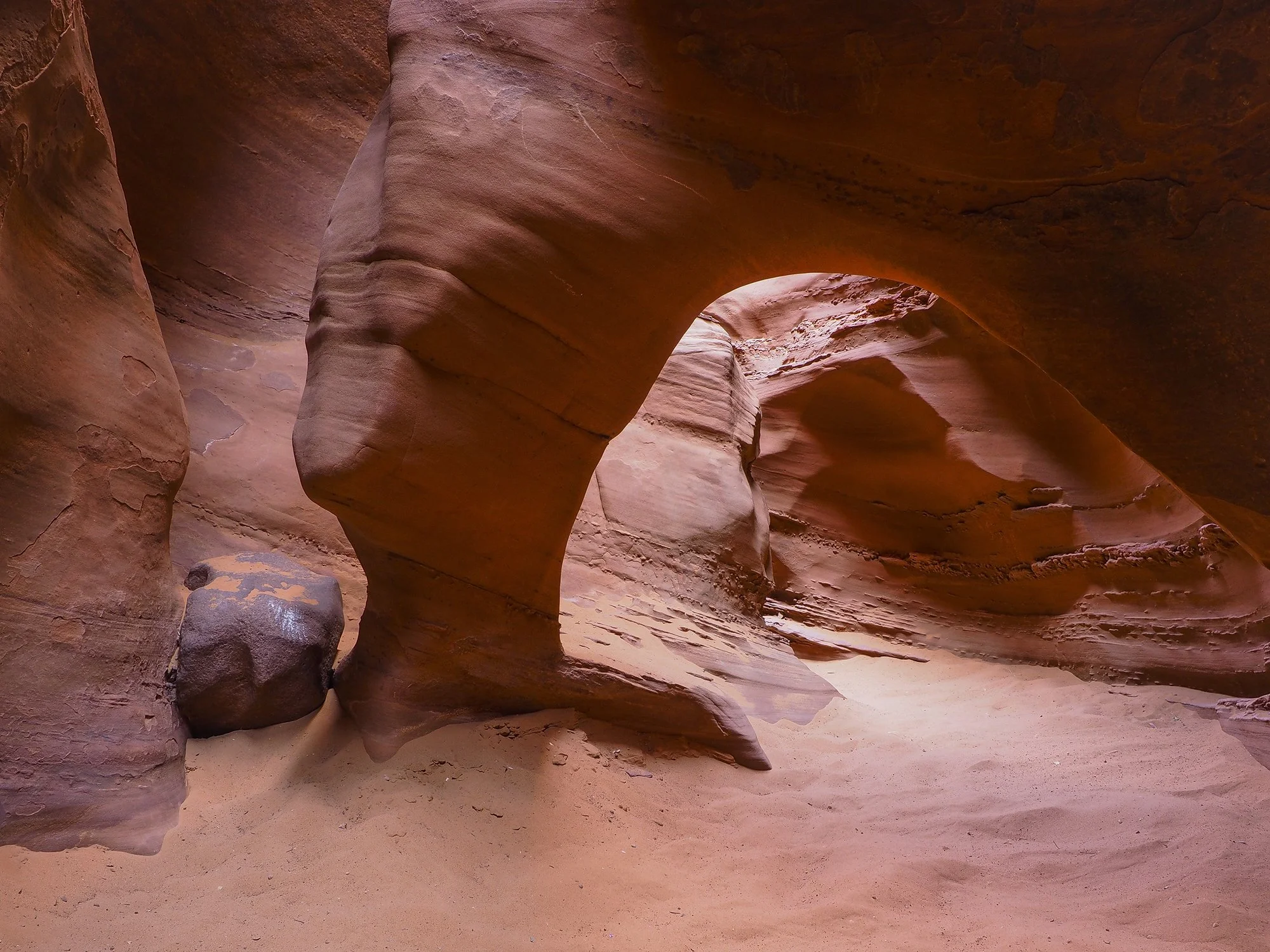 spooky-gulch_grand-staircase_price-larry_2014.jpg
