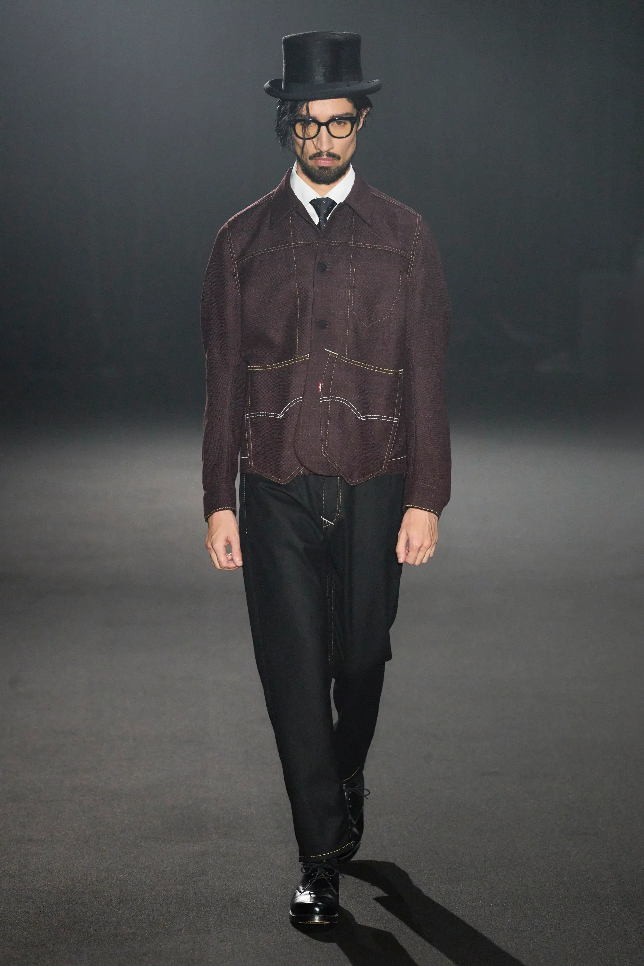 00008-junya-watanabe-fall-2026-menswear-credit-gorunway.jpg.webp