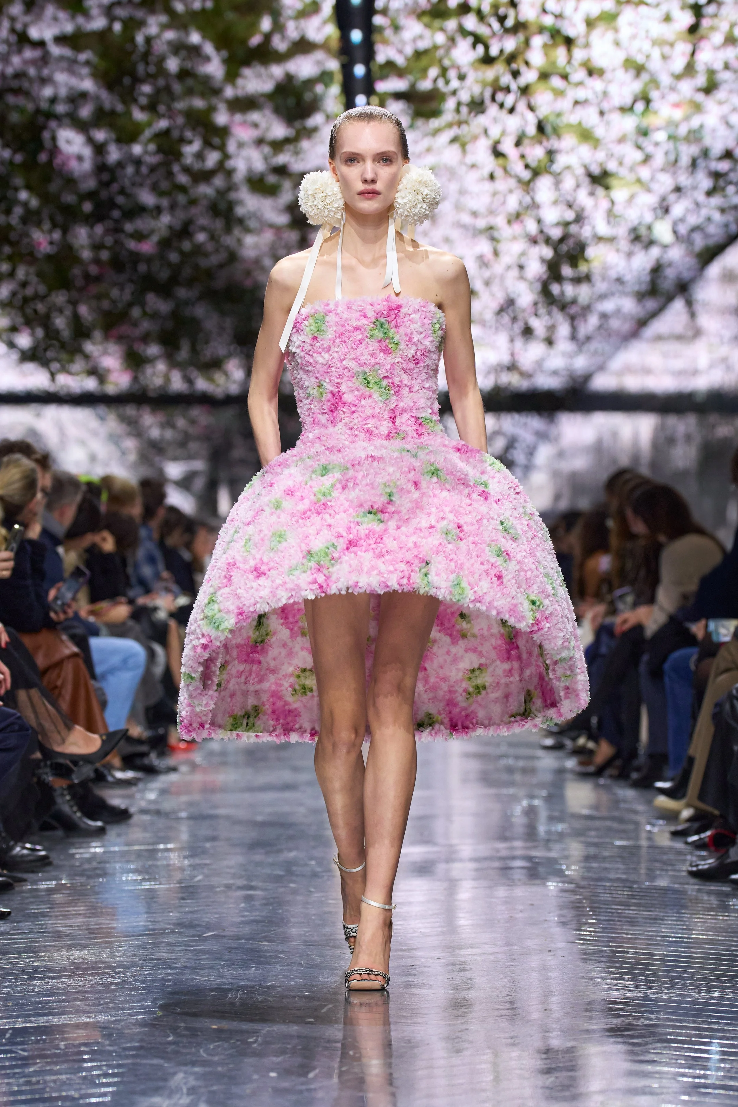 DIOR_HC_SS26_FRONT_LOOK_44.jpg