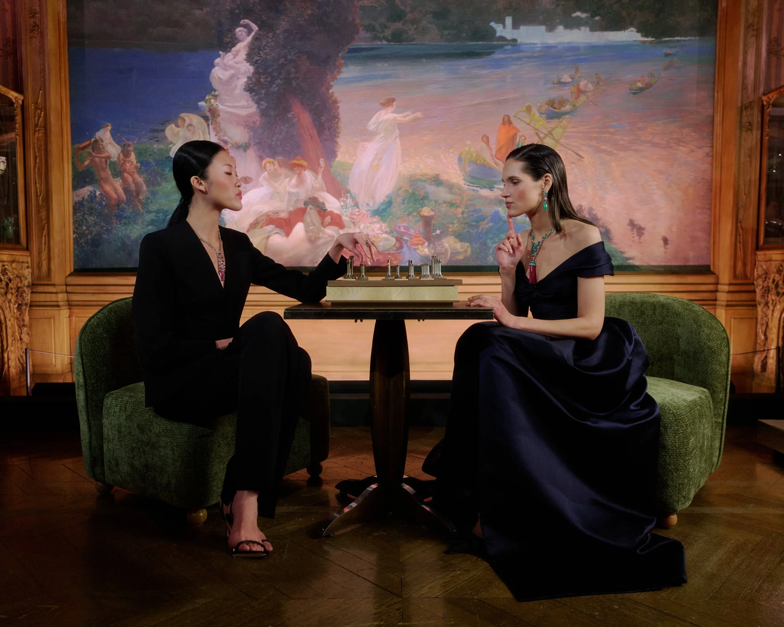 CARTIER UNVEILS ITS ‘EN ÉQUILIBRE’ HIGH JEWELLERY CHAPTER IN PARIS