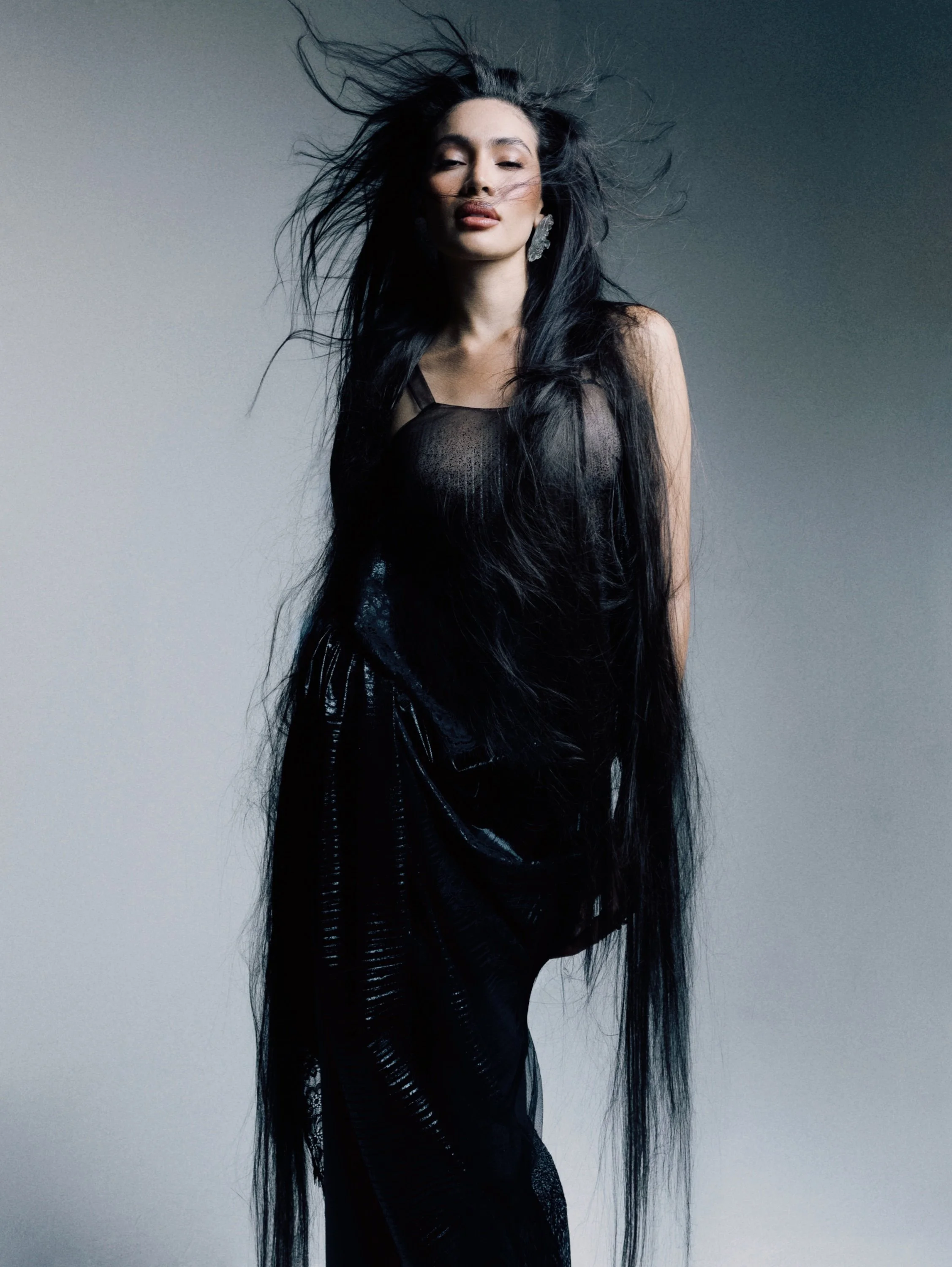 EXCLUSIVE EDITORIAL BY TANIA MENDOZA