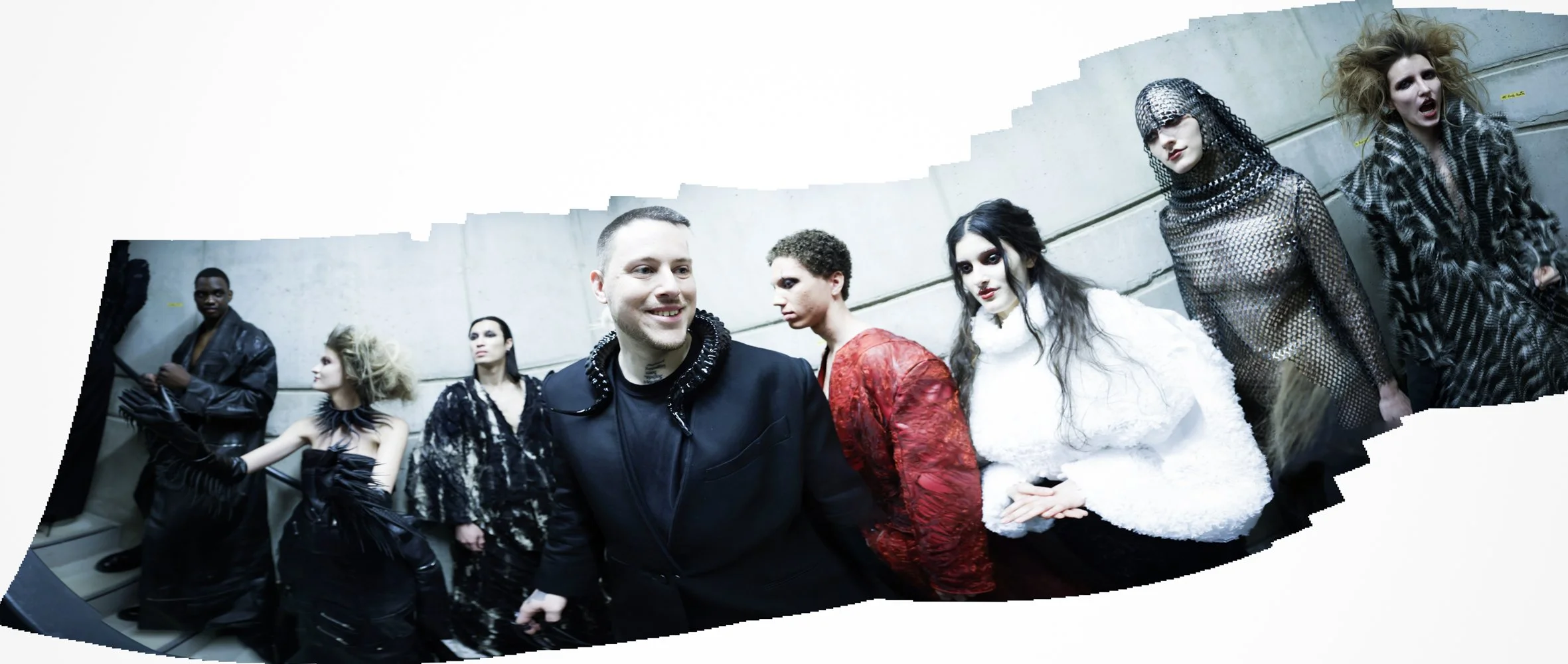 ZUPANOV TAKES US TO THE BACKSTAGE OF THOMAS HANISCH