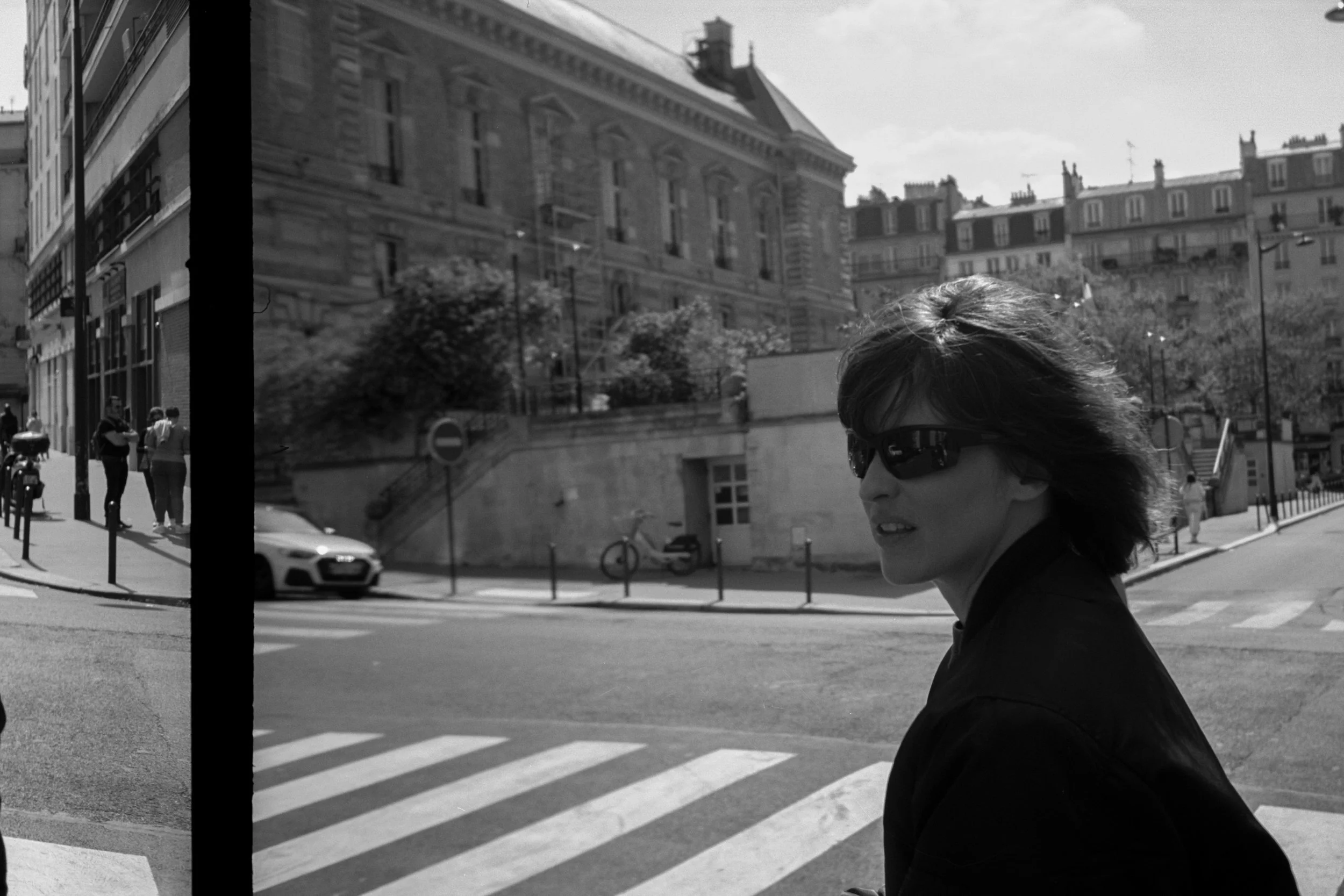 IN CONVERSATION WITH CHLOÉ &amp; HANNAH HOLLAND