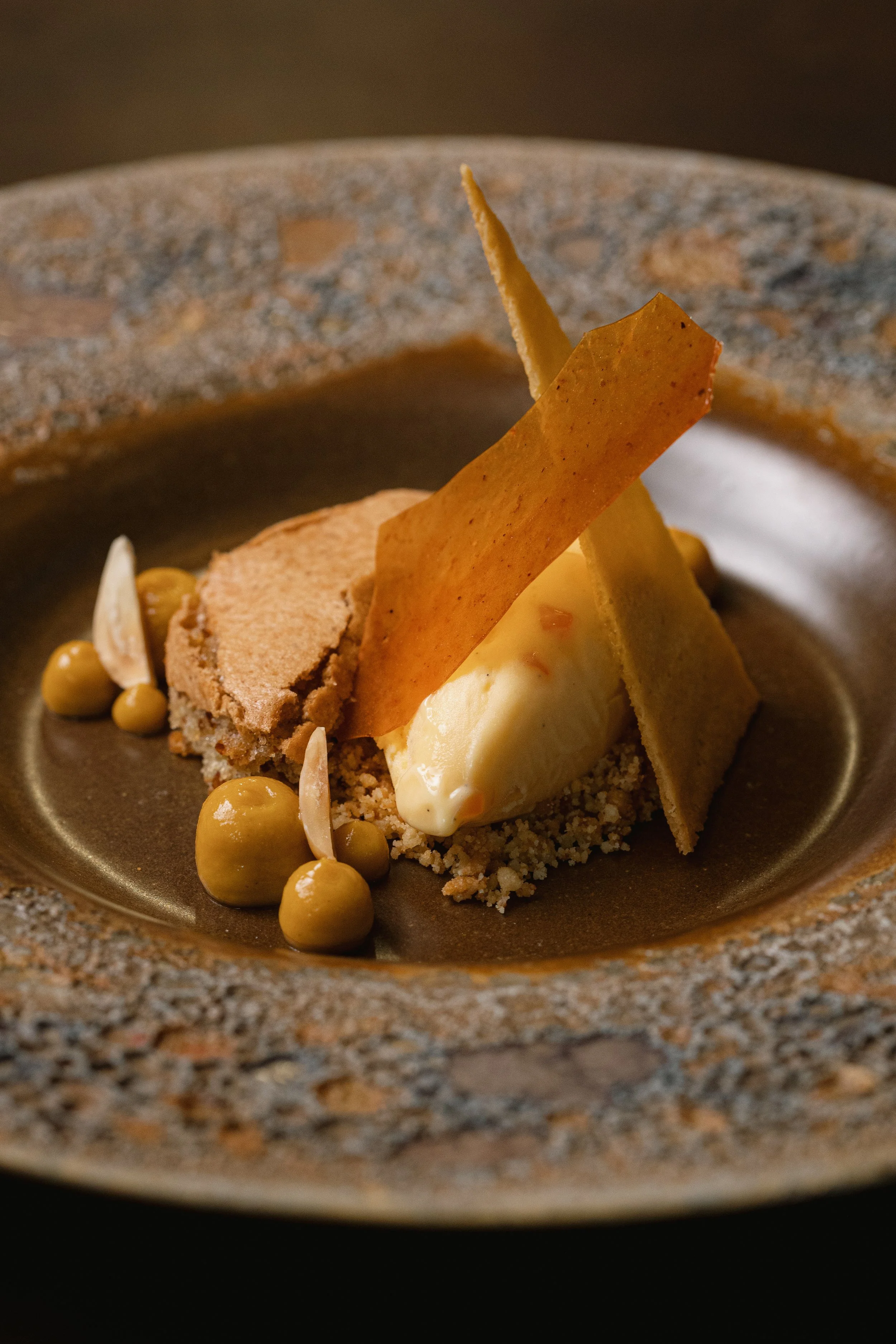 gema, cajá e amendoas.jpg