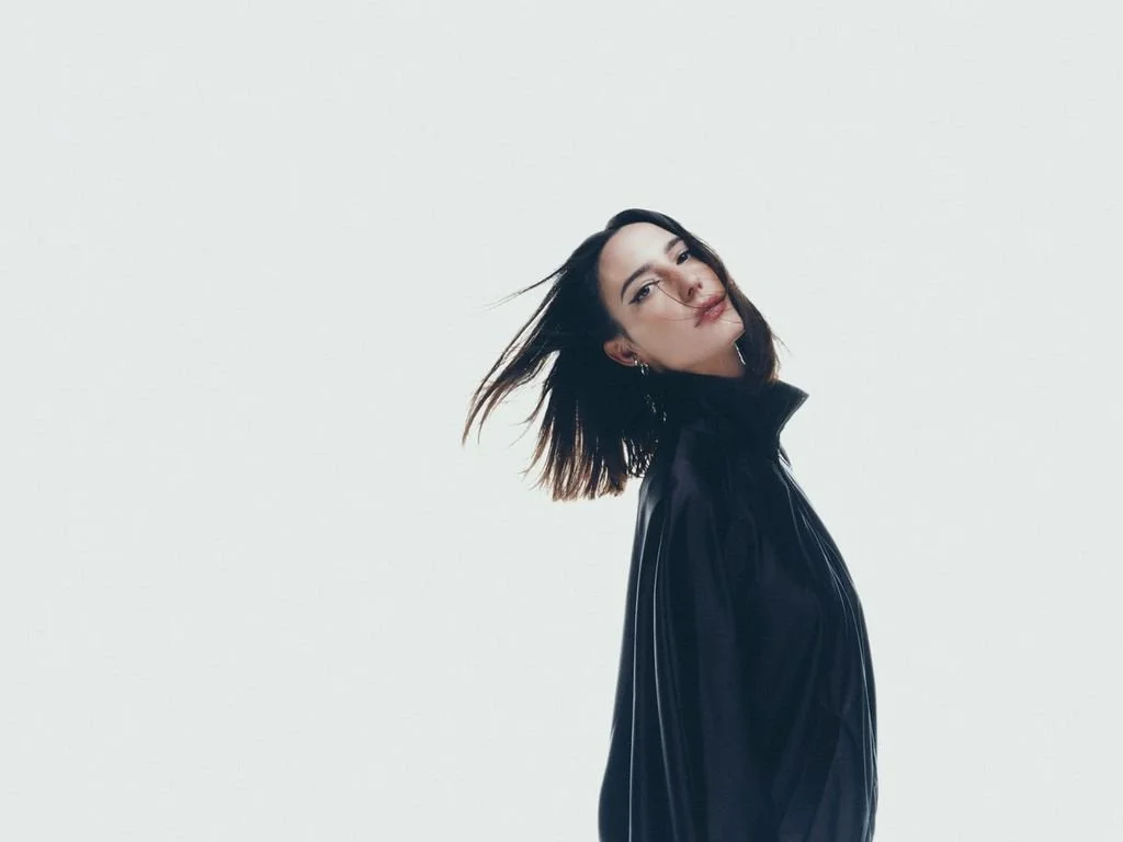 AMELIE LENS CELEBRATES A DECADE OF MUSIC WITH THE RELEASE OF ‘FALLING INTO ACID DREAMS’
