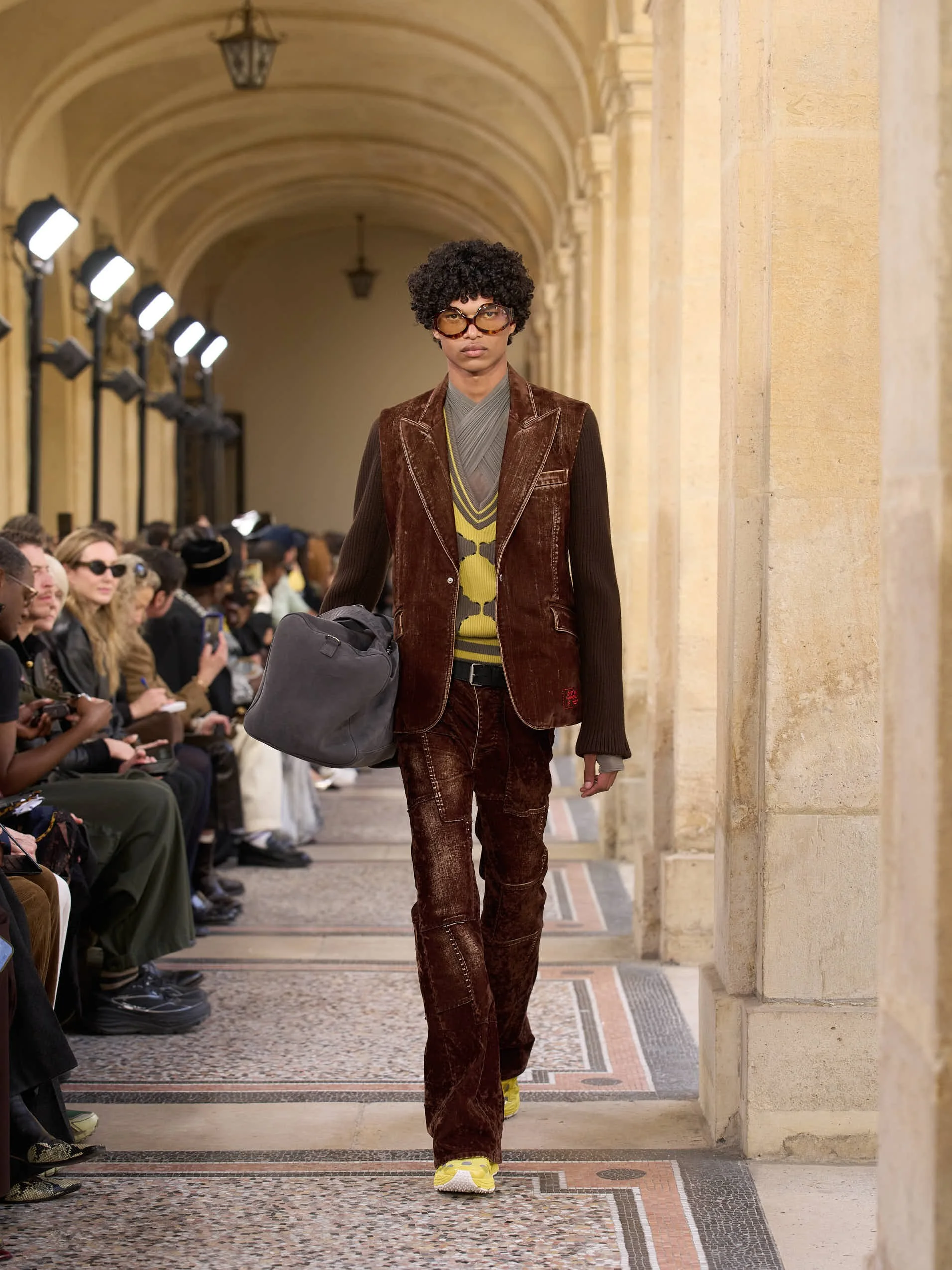 Off-White F26 Look 009.jpg