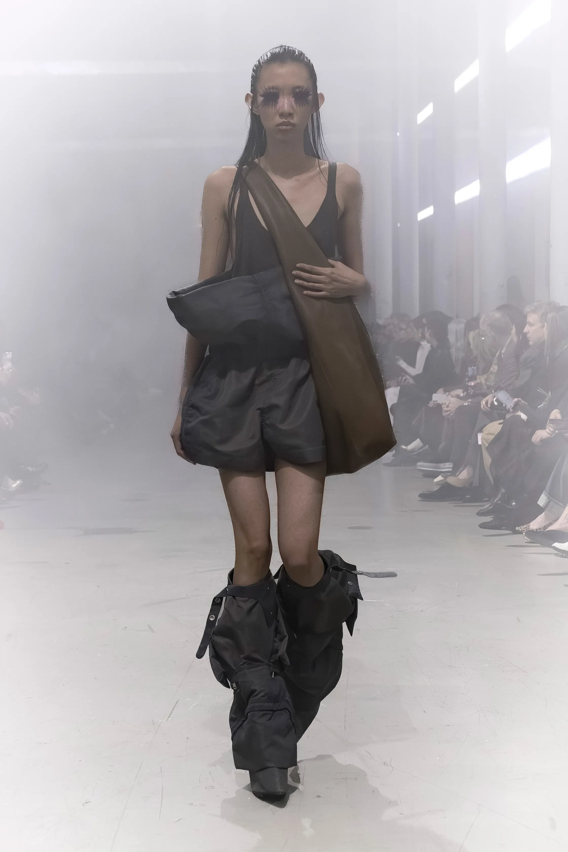 00022-rick-owens-fall-2026-ready-to-wear-credit-brand.jpg.webp