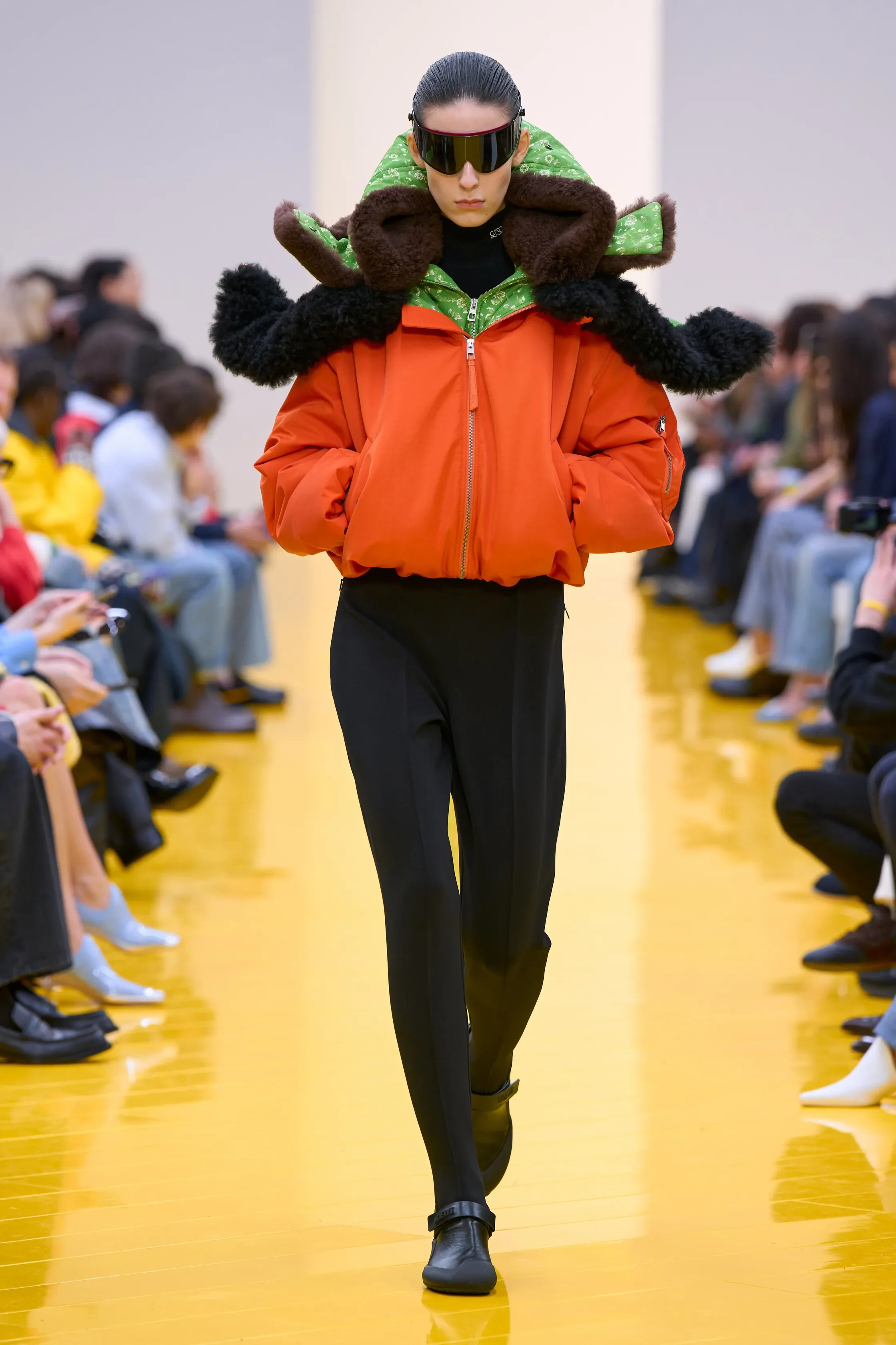 00029-loewe-fall-2026-ready-to-wear-credit-gorunway.jpg.webp