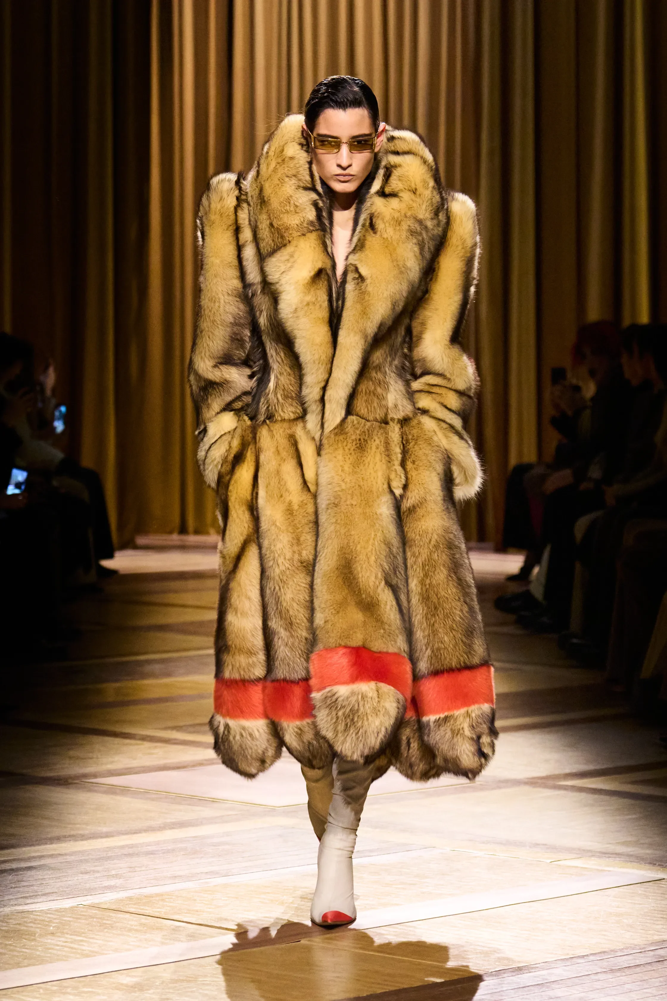 PARIS FASHION WEEK FALL/WINTER 2026: DAY 5