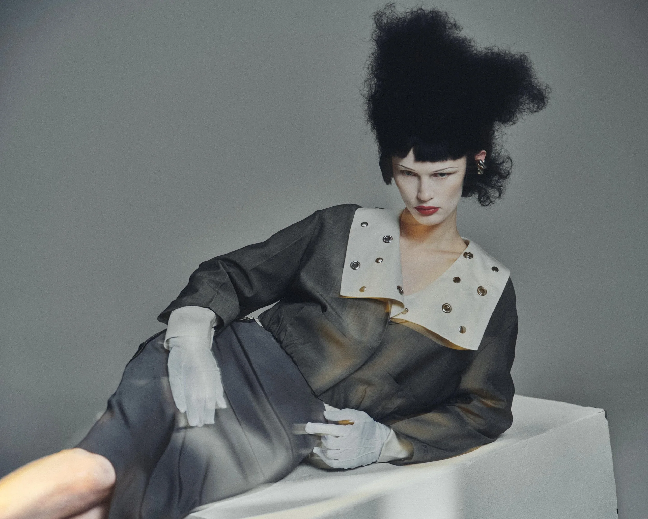 ‘FIGURE TRACE’ EDITORIAL BY PASCAL BRÄUER &amp; CRISTIANO TEMPORIN