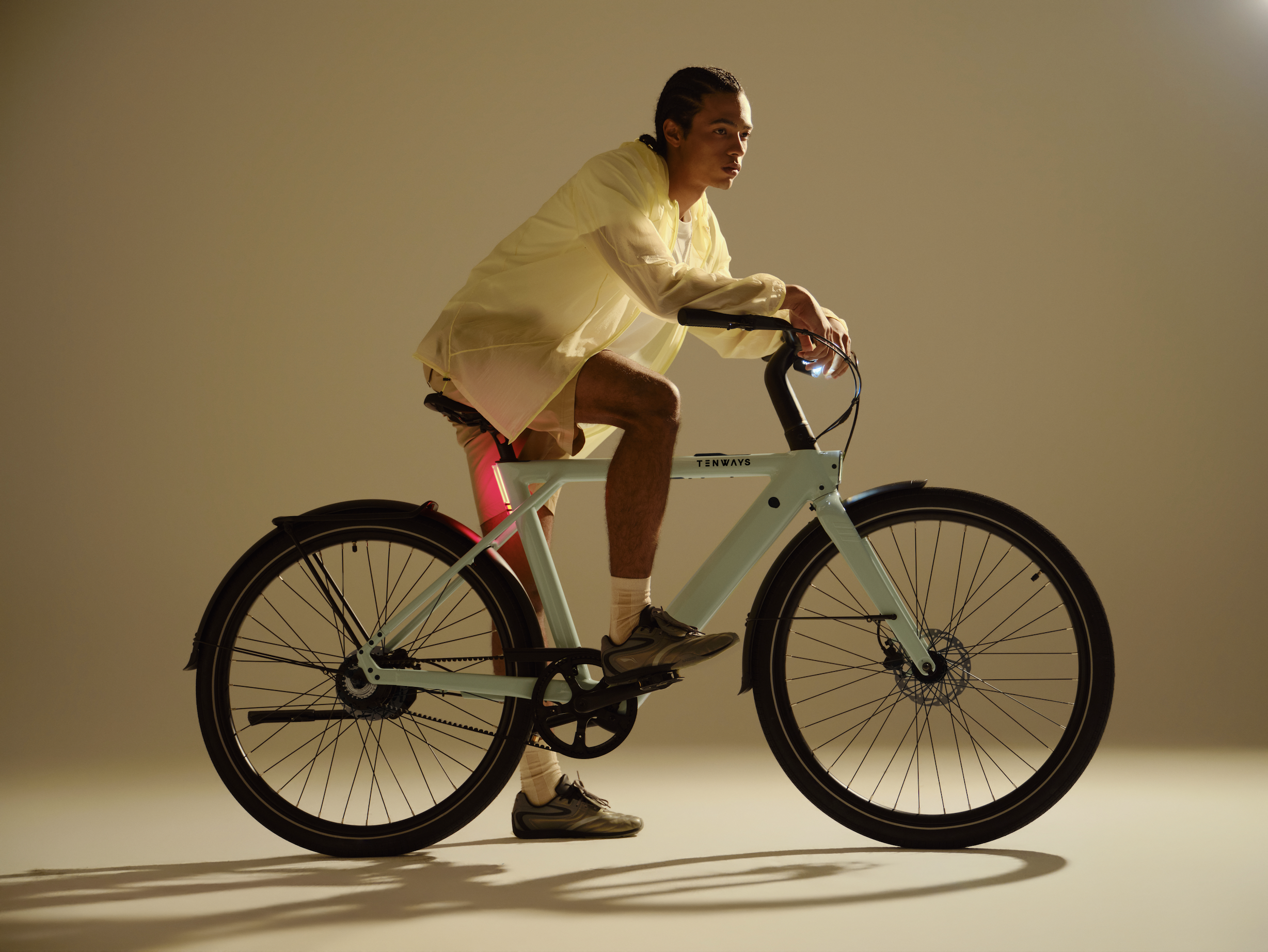 TENWAYS INTRODUCES THE CGO009: SMART MEETS STYLE