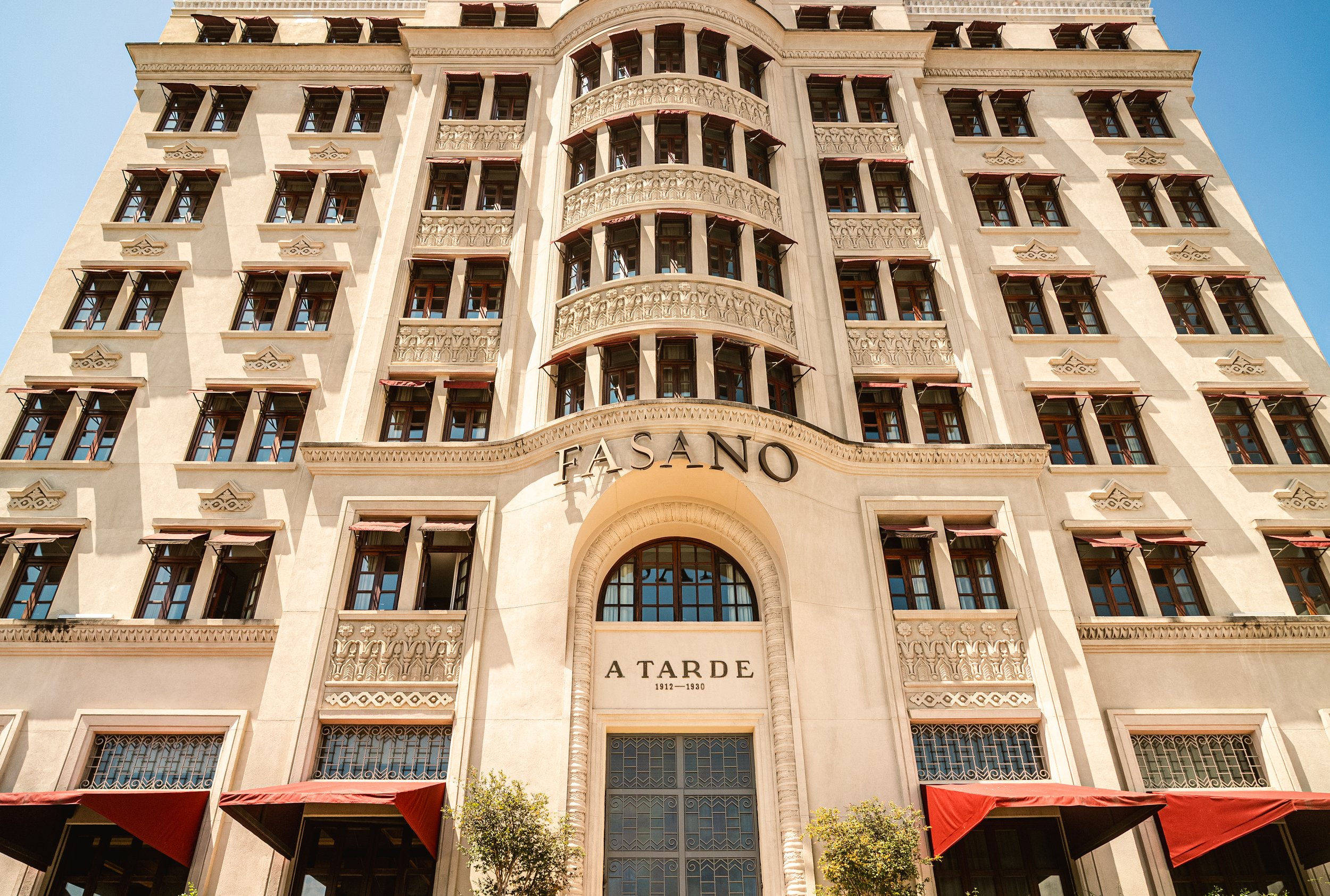 SEA AND THE CITY: HOTEL FASANO SALVADOR