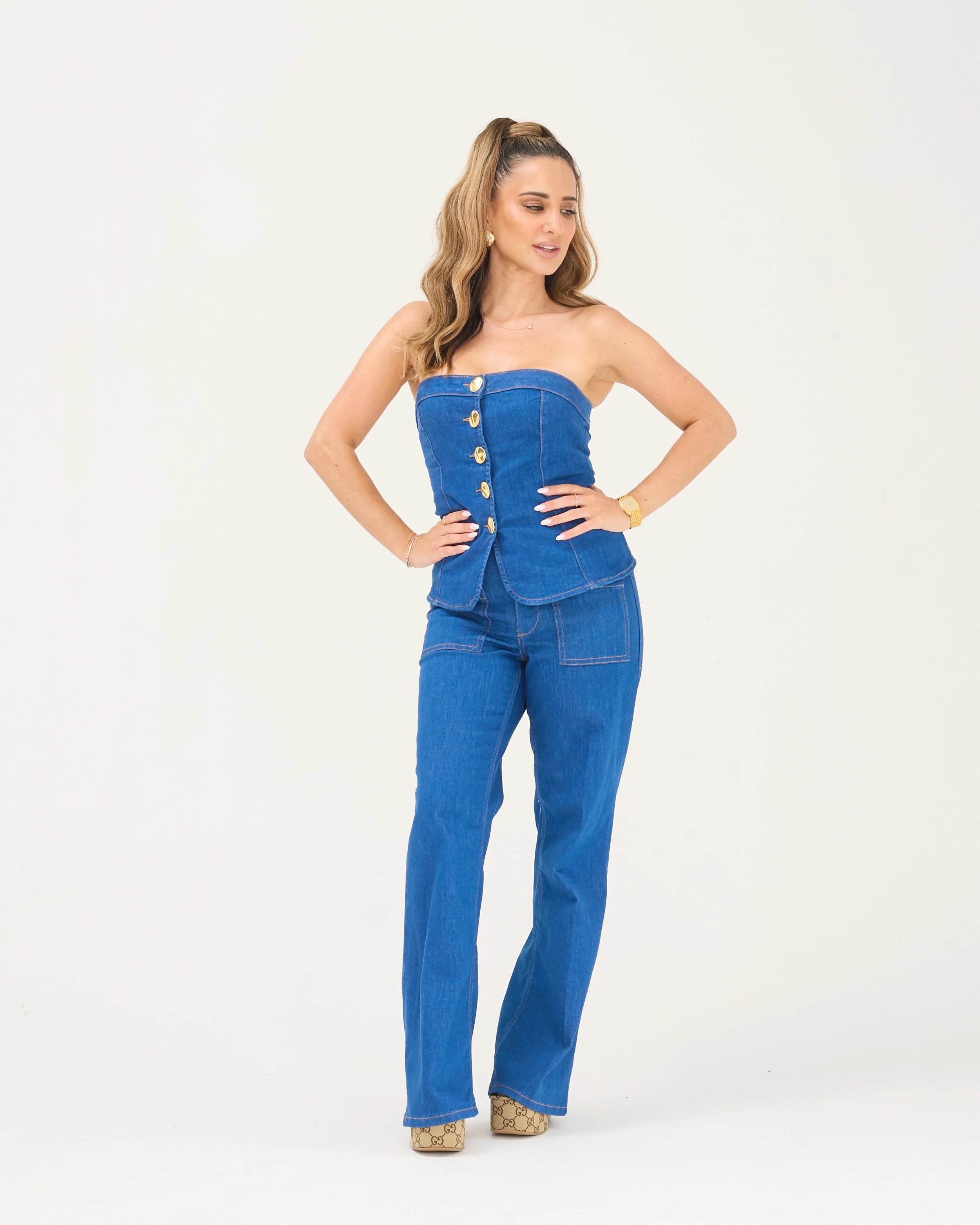 IN CONVERSATION WITH JESSICA HENIG