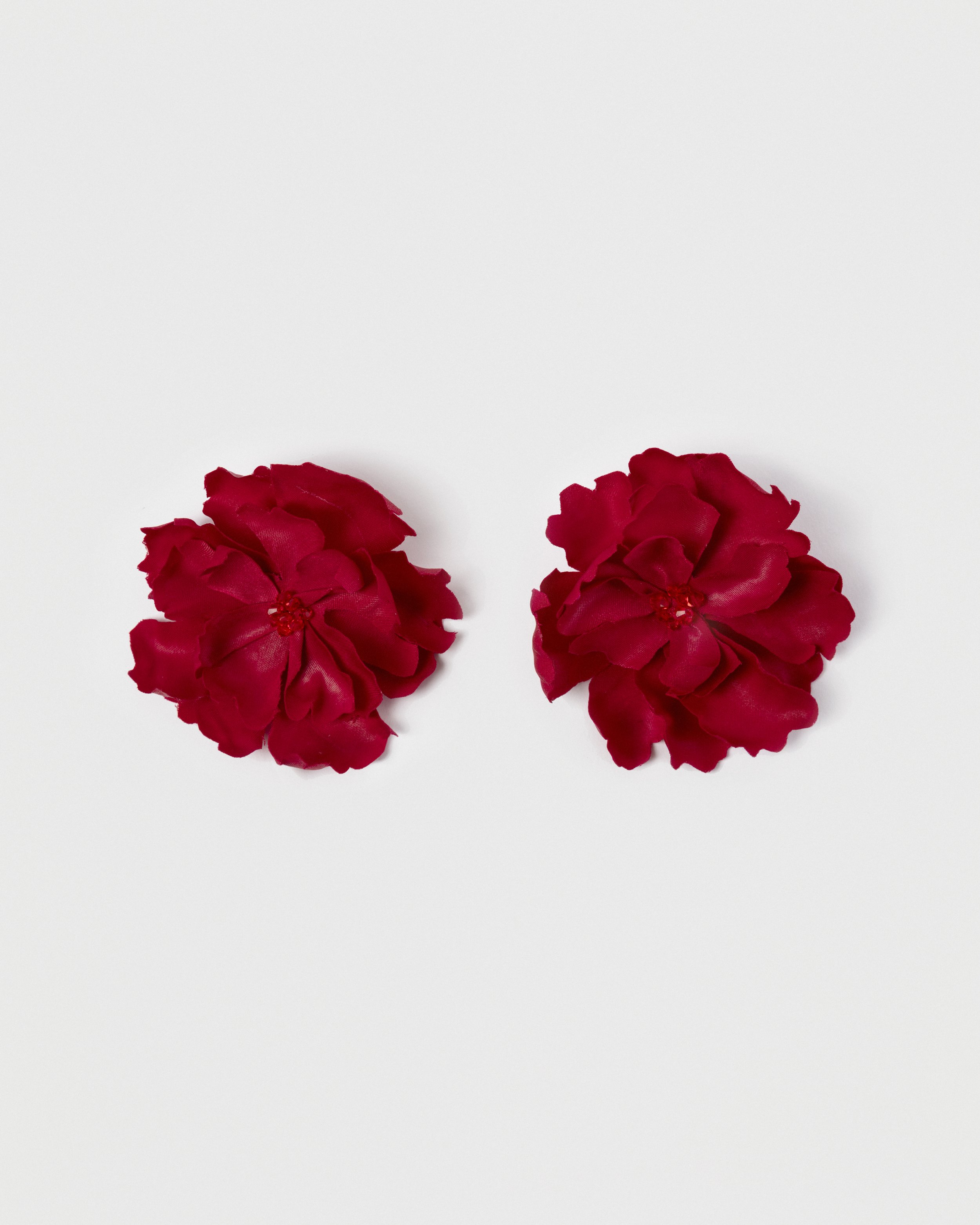TAMARA RALPH EXPANDS INTO ACCESSORIES WITH  ‘LA LUMIÈRE DORÉE’ 