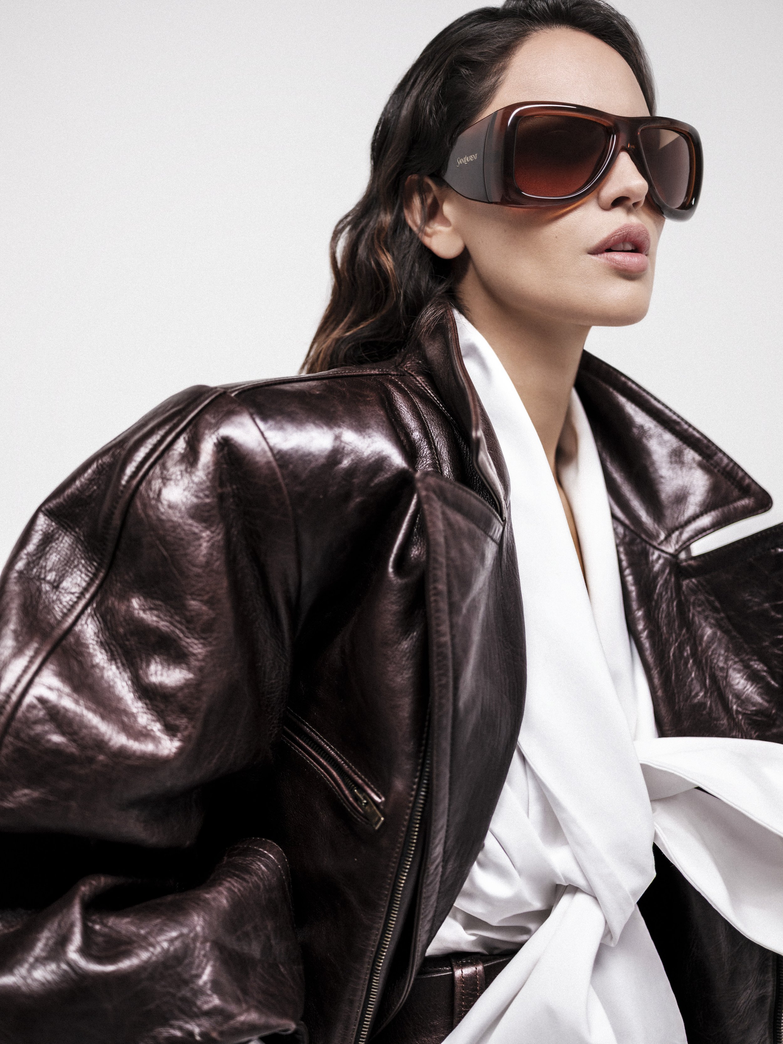 IN CONVERSATION WITH EIZA GONZÁLEZ