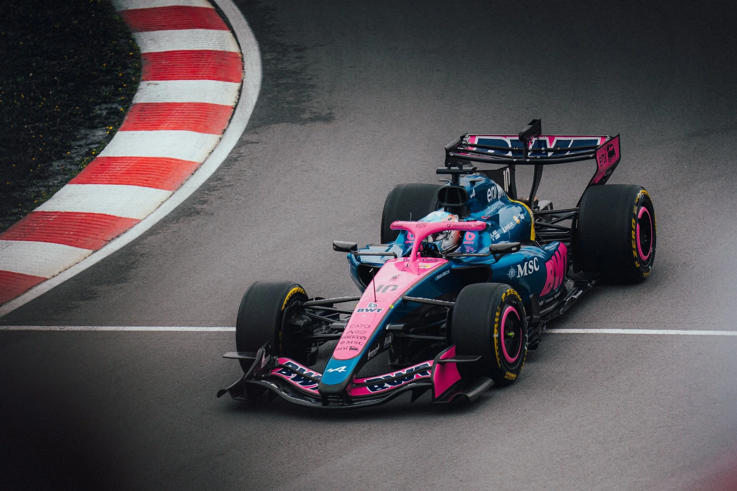 GUCCI ENTERS THE GRID