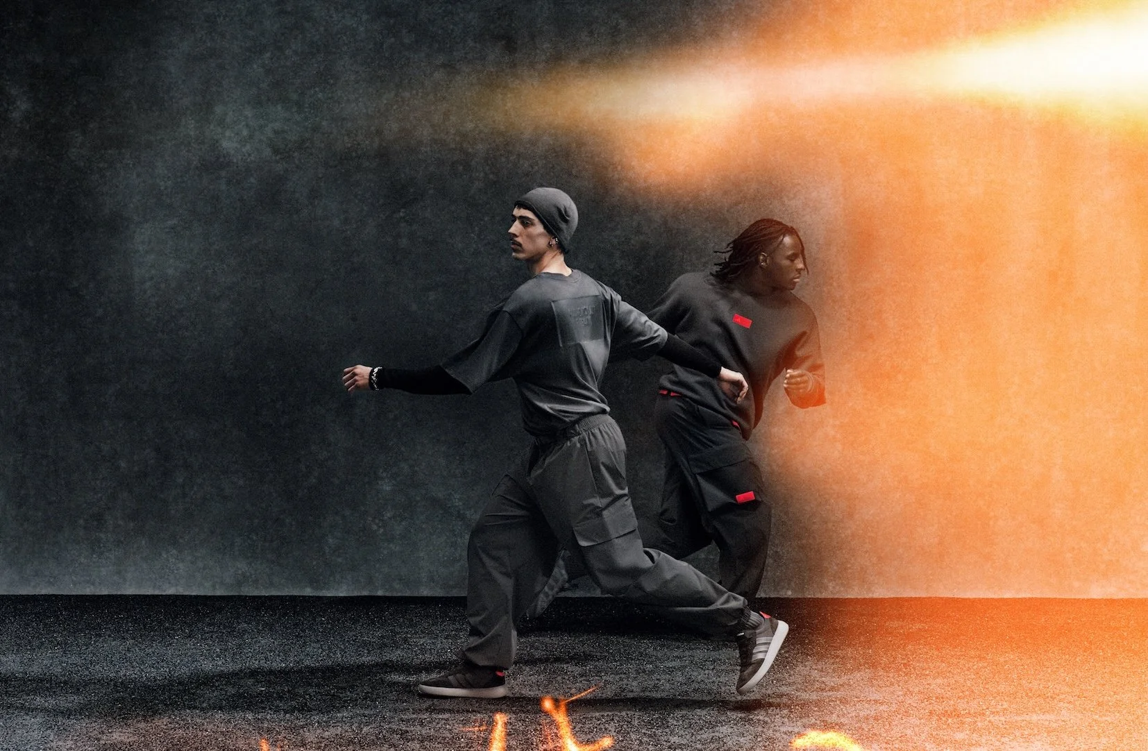ADIDAS_AUDI_ELEVATEDFANWEAR_SHOT3_510_DE-L.jpg