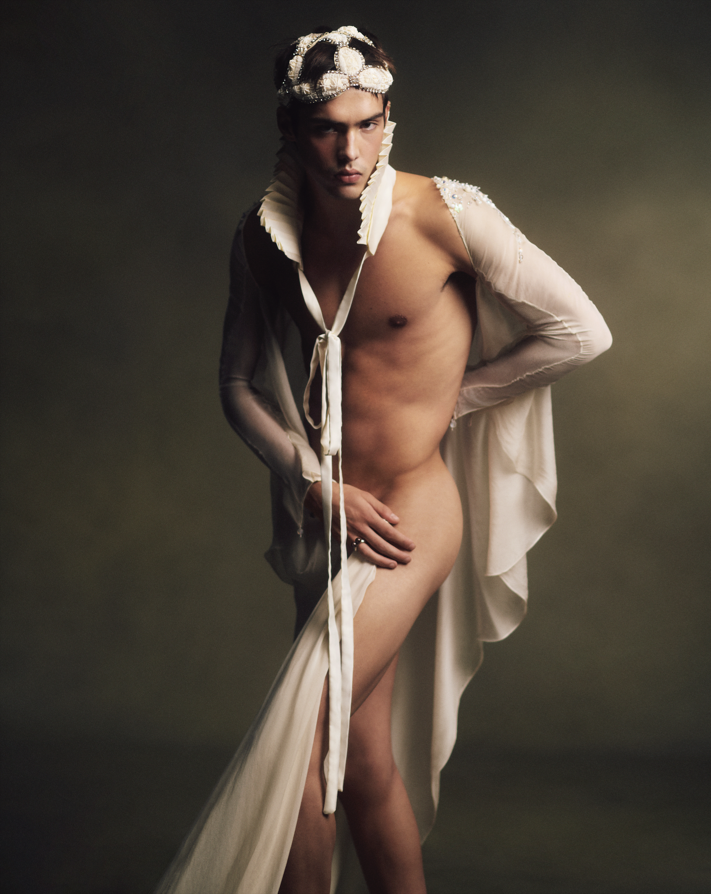 EXCLUSIVE EDITORIAL BY HUDSON RENNAN
