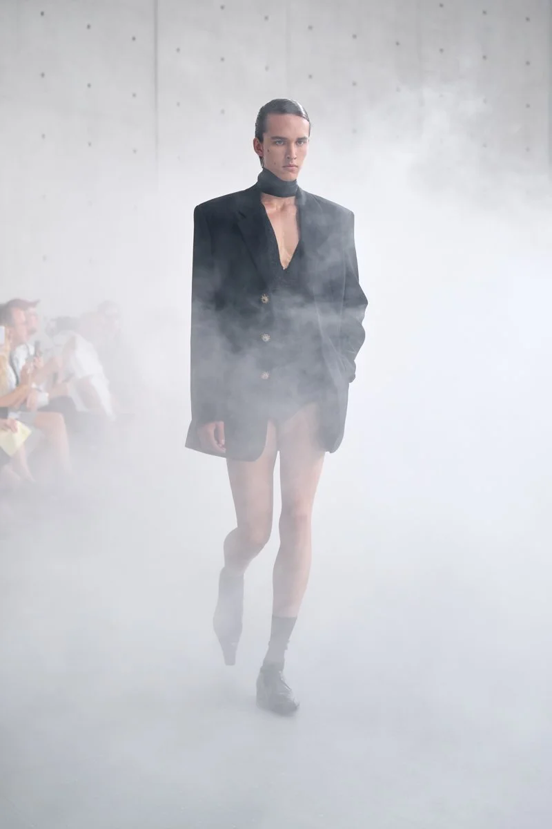 SAINT LAURENT_FASHION_SHOW_MEN'S_SUMMER-27_RUNWAY_10_LR.jpg