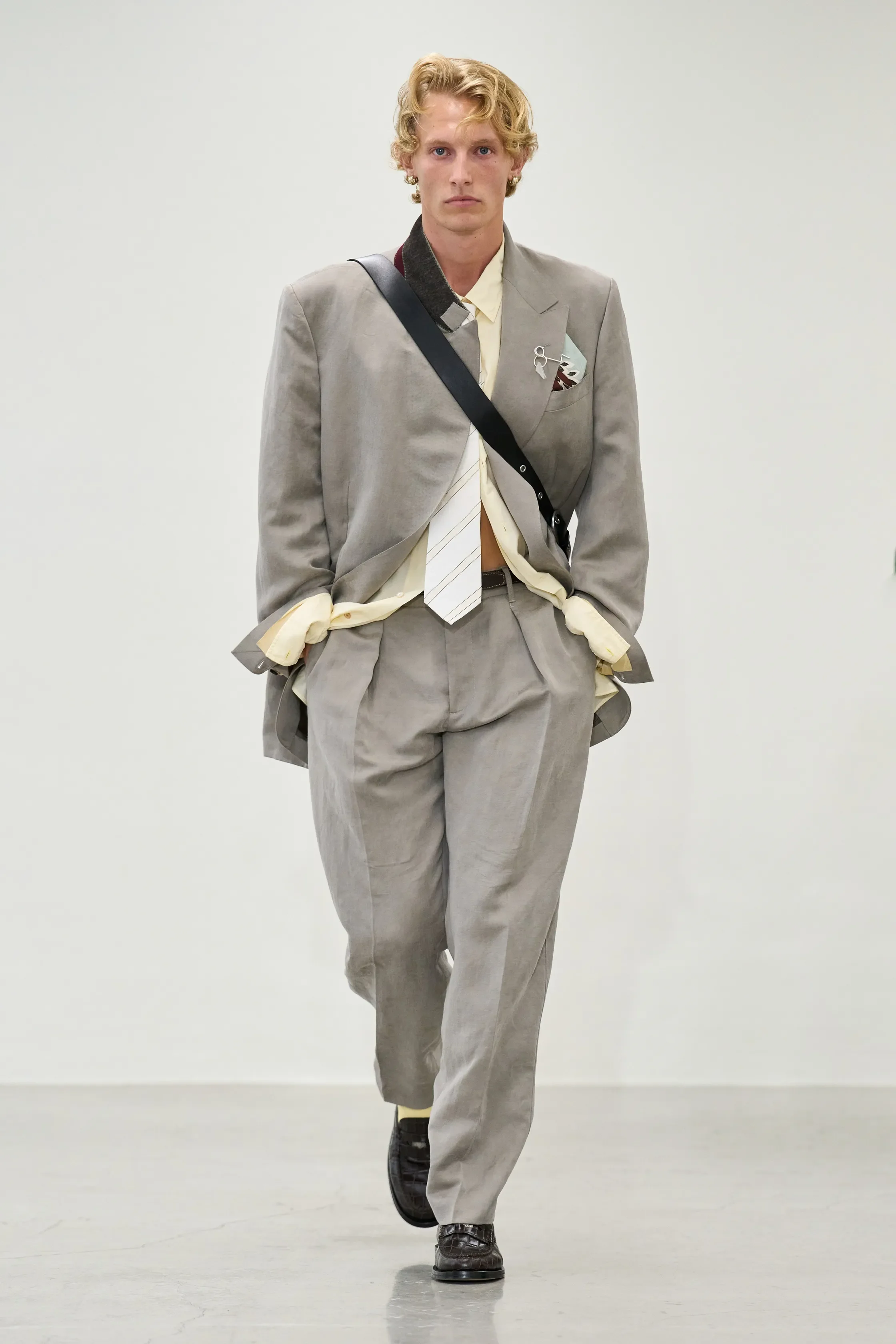 00001-paul-smith-spring-2027-menswear-credit-gorunway.jpg.webp