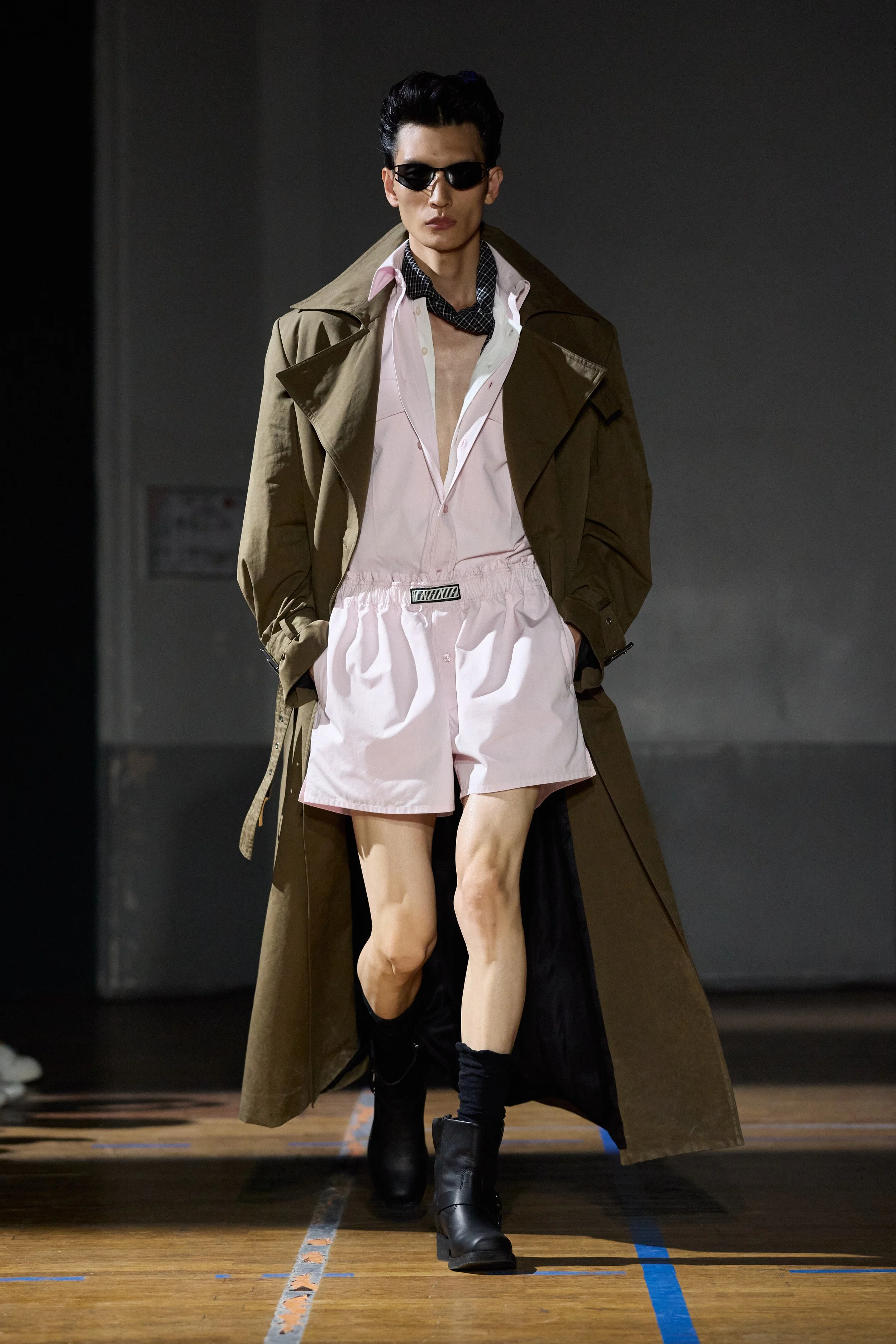 LGN_ss27_runway_press_look_17.jpg