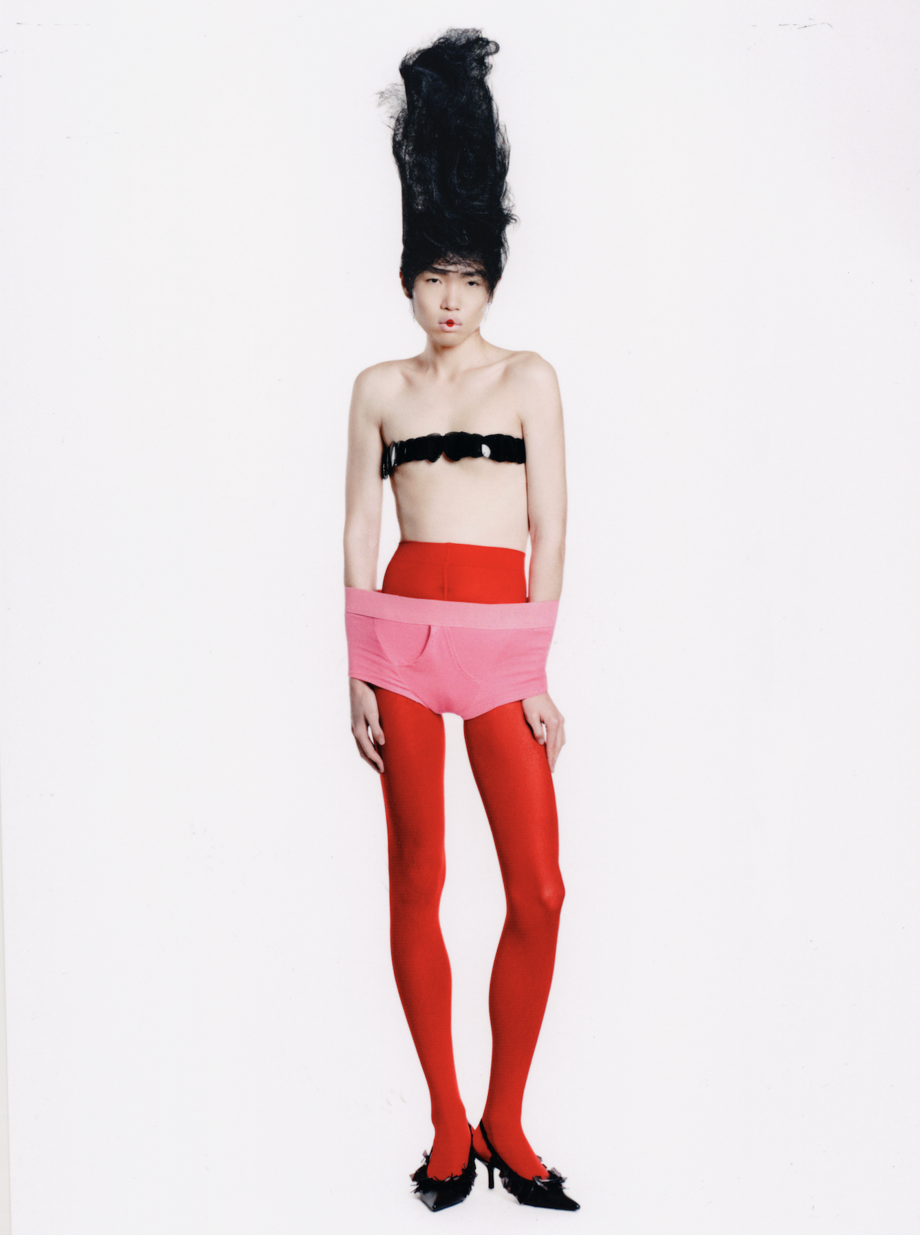 ‘SCRIBBLES ON (UN)FORMS’ EDITORIAL BY STEFANO GIULIANO