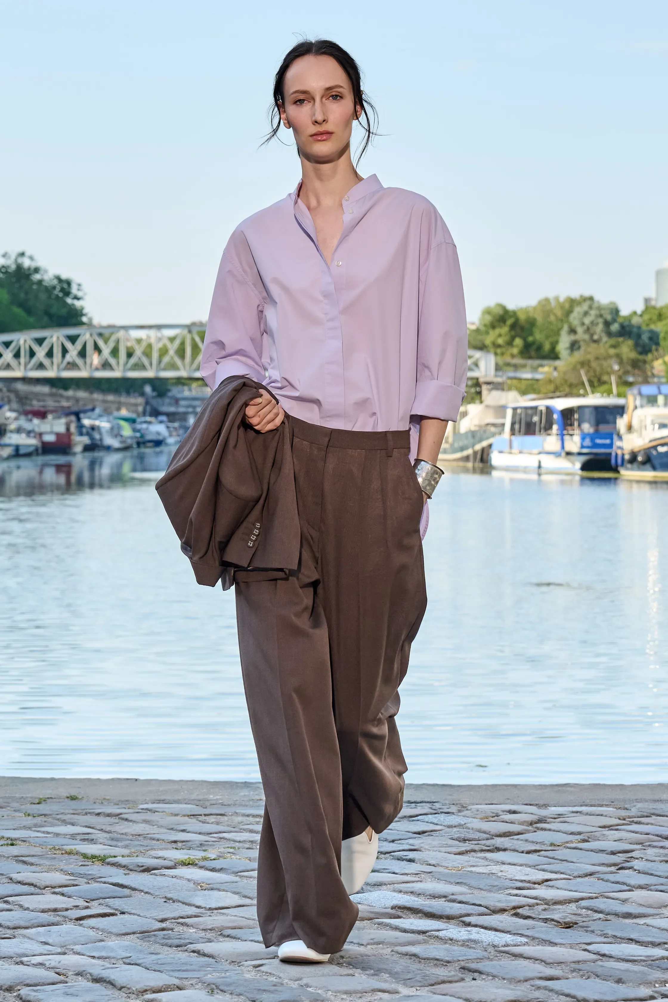 00006-officine-generale-spring-2027-menswear-credit-gorunway.jpg.webp
