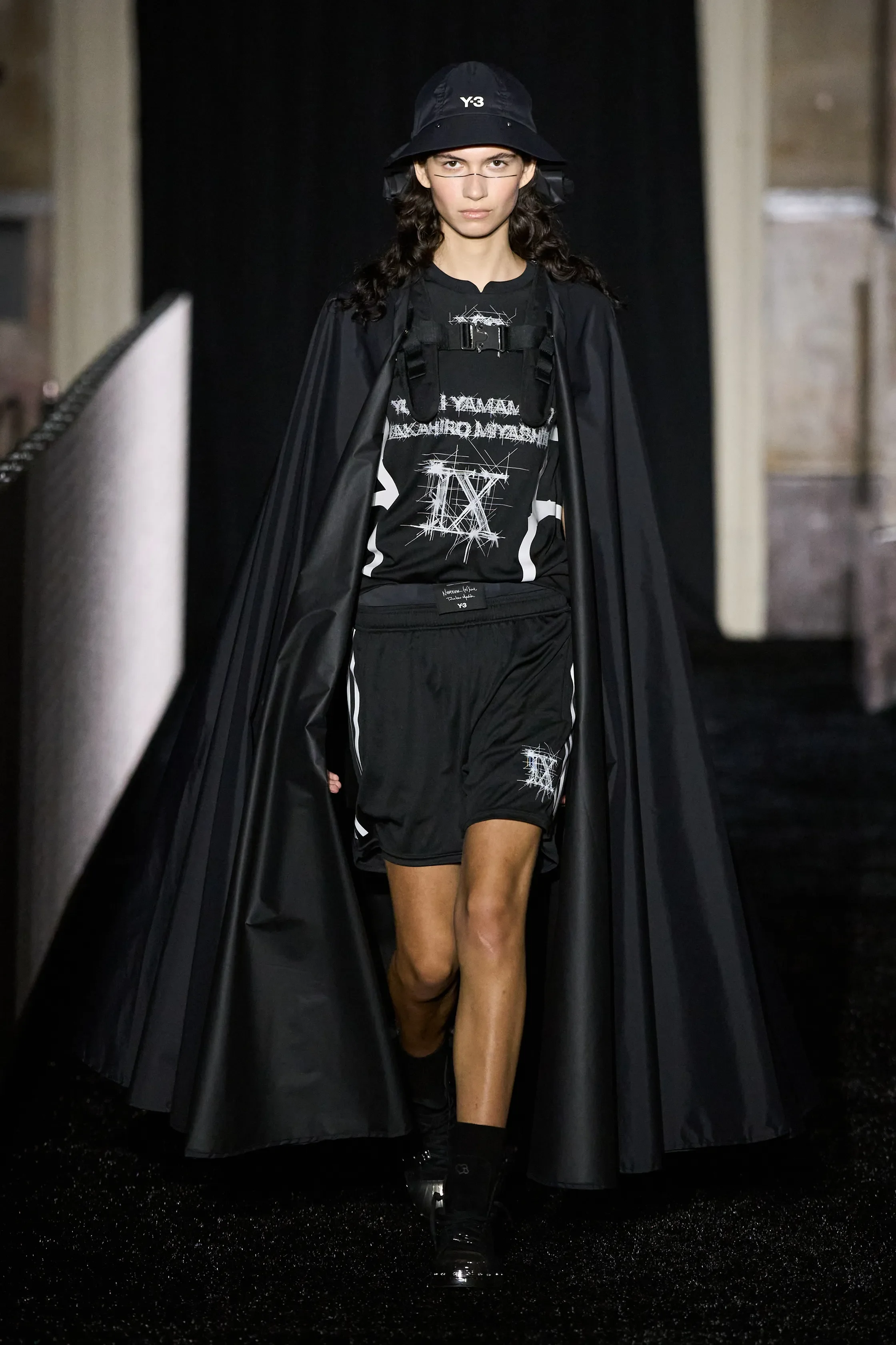 00033-y-3-spring-2027-menswear-credit-gorunway.jpg.webp