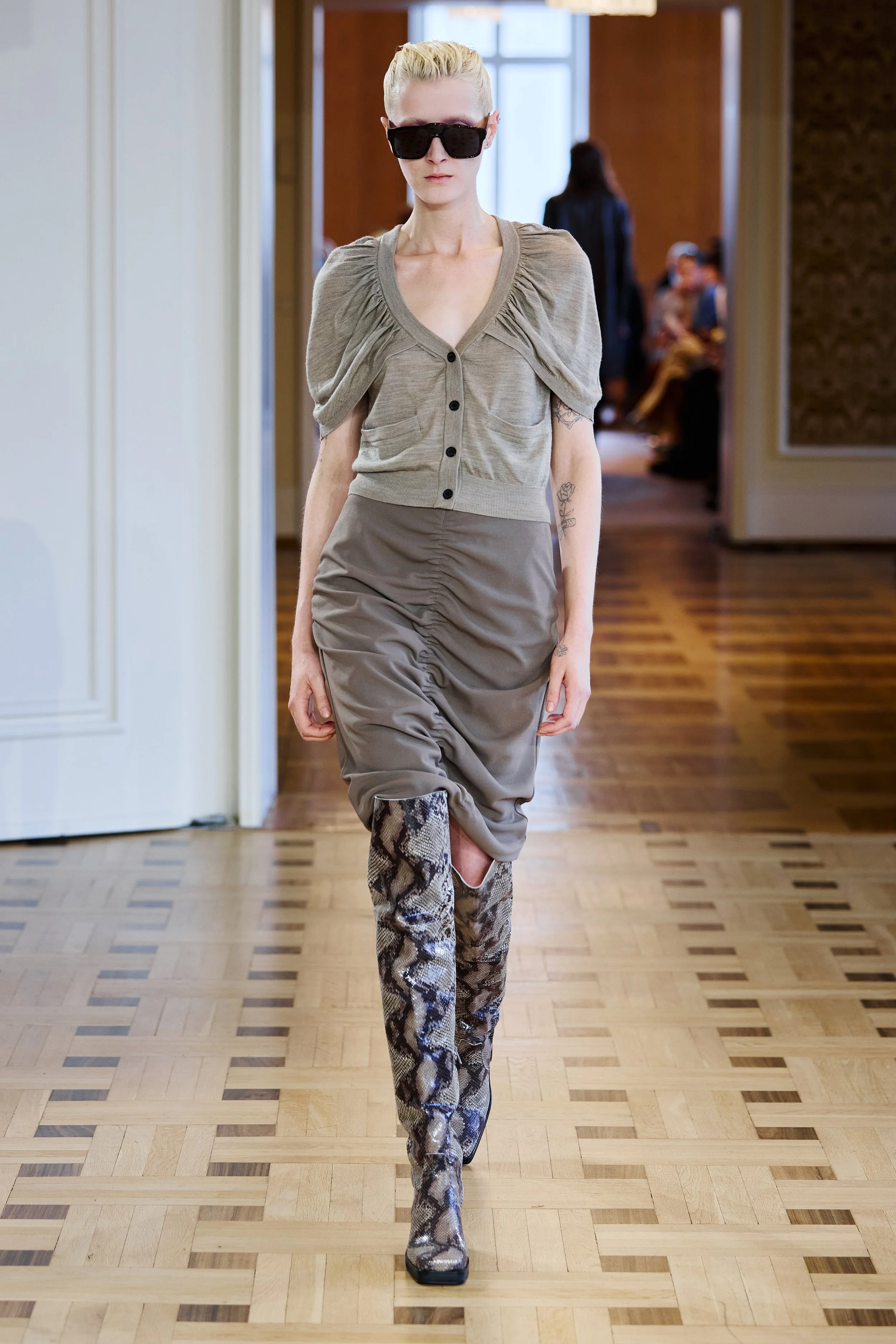JohnLawrenceSullivan_SS27_Runway11_by_Finnegan-Koichi-Godenschweger_for_BFW_2x3.jpg