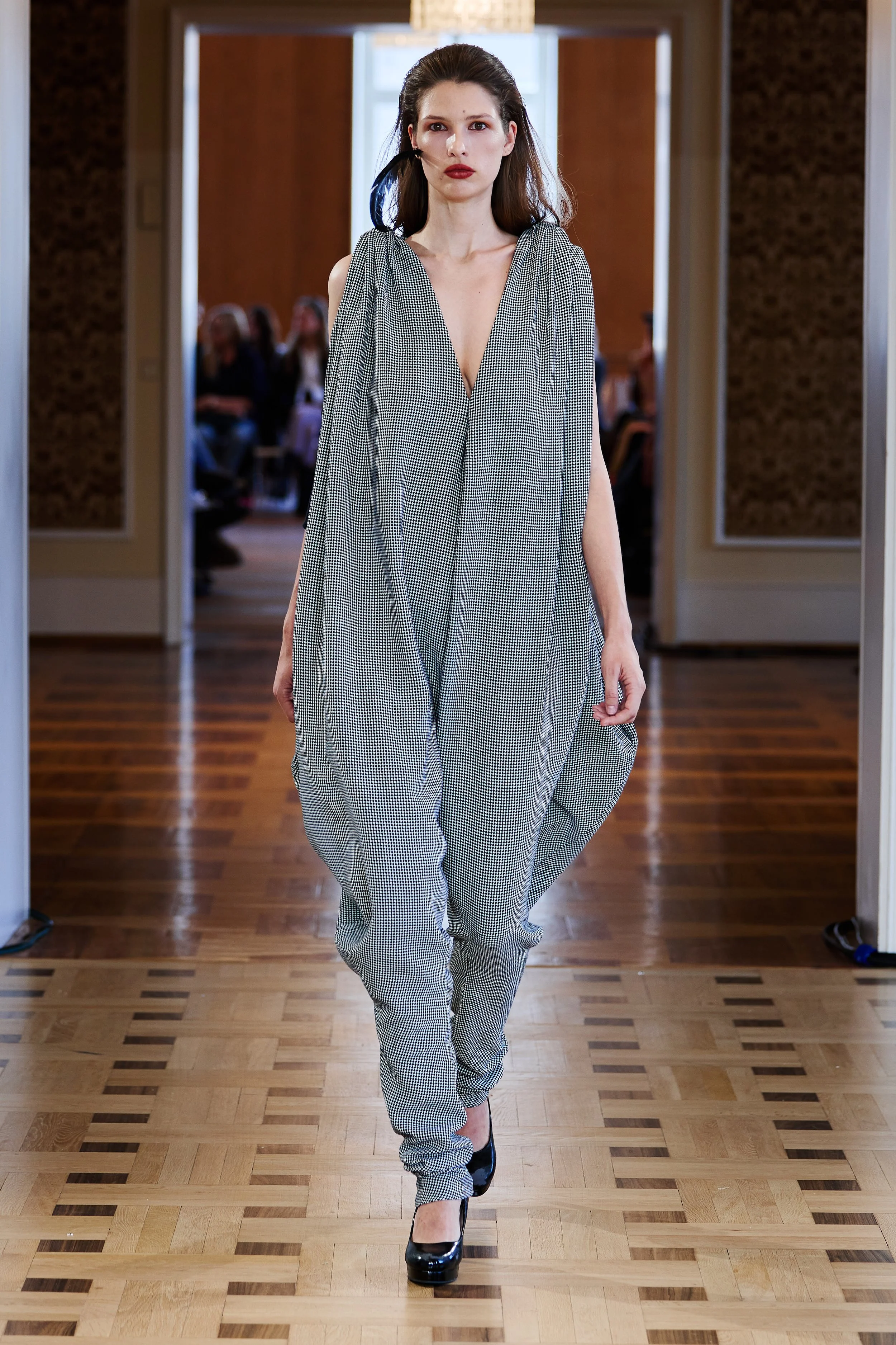 MartinQuad_SS27_Runway11_by_Finnegan-Koichi-Godenschweger_for_BFW_2x3.jpg