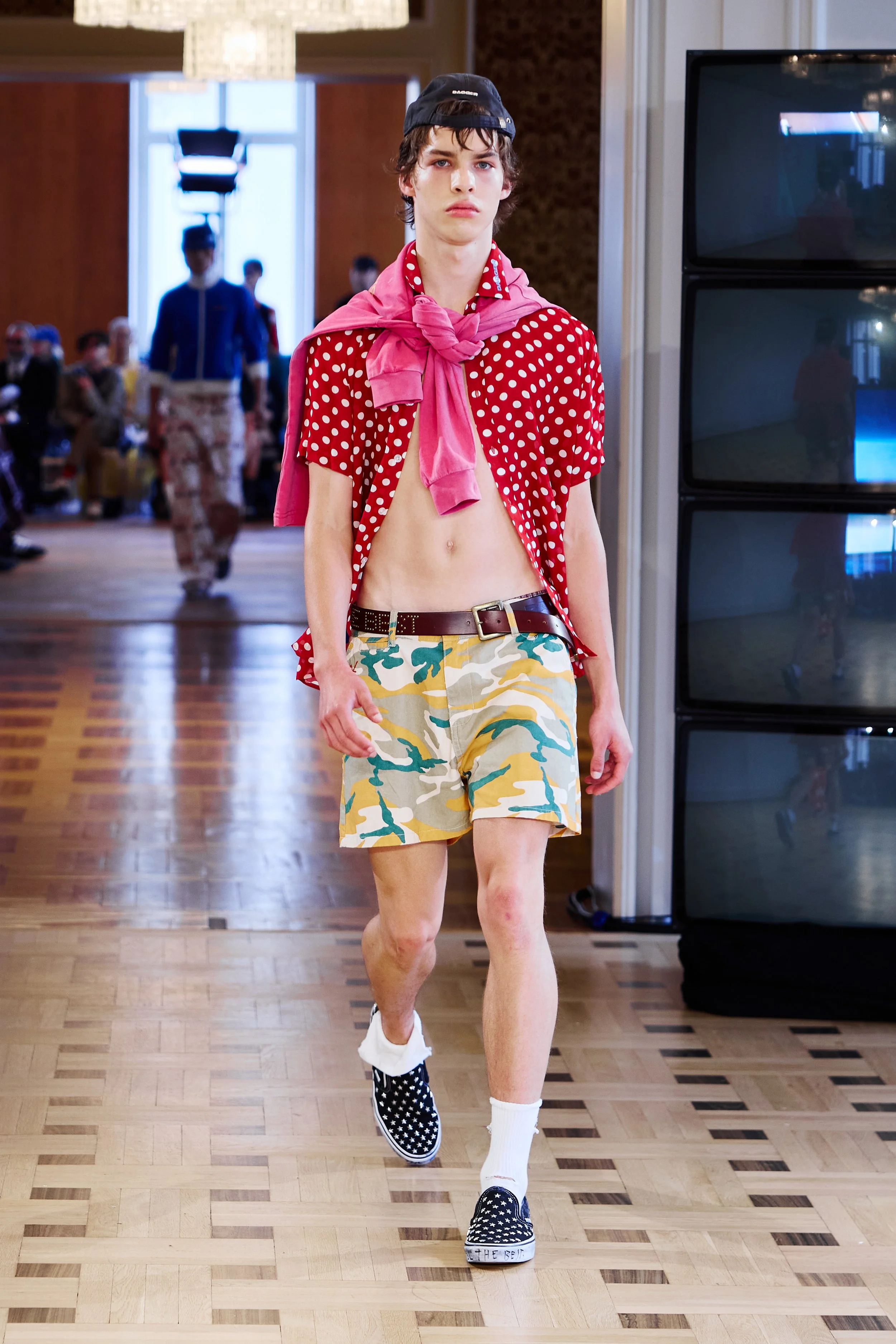 Dagger_SS27_Runway2_by_Finnegan-Koichi-Godenschweger_for_BFW_2x3.jpg