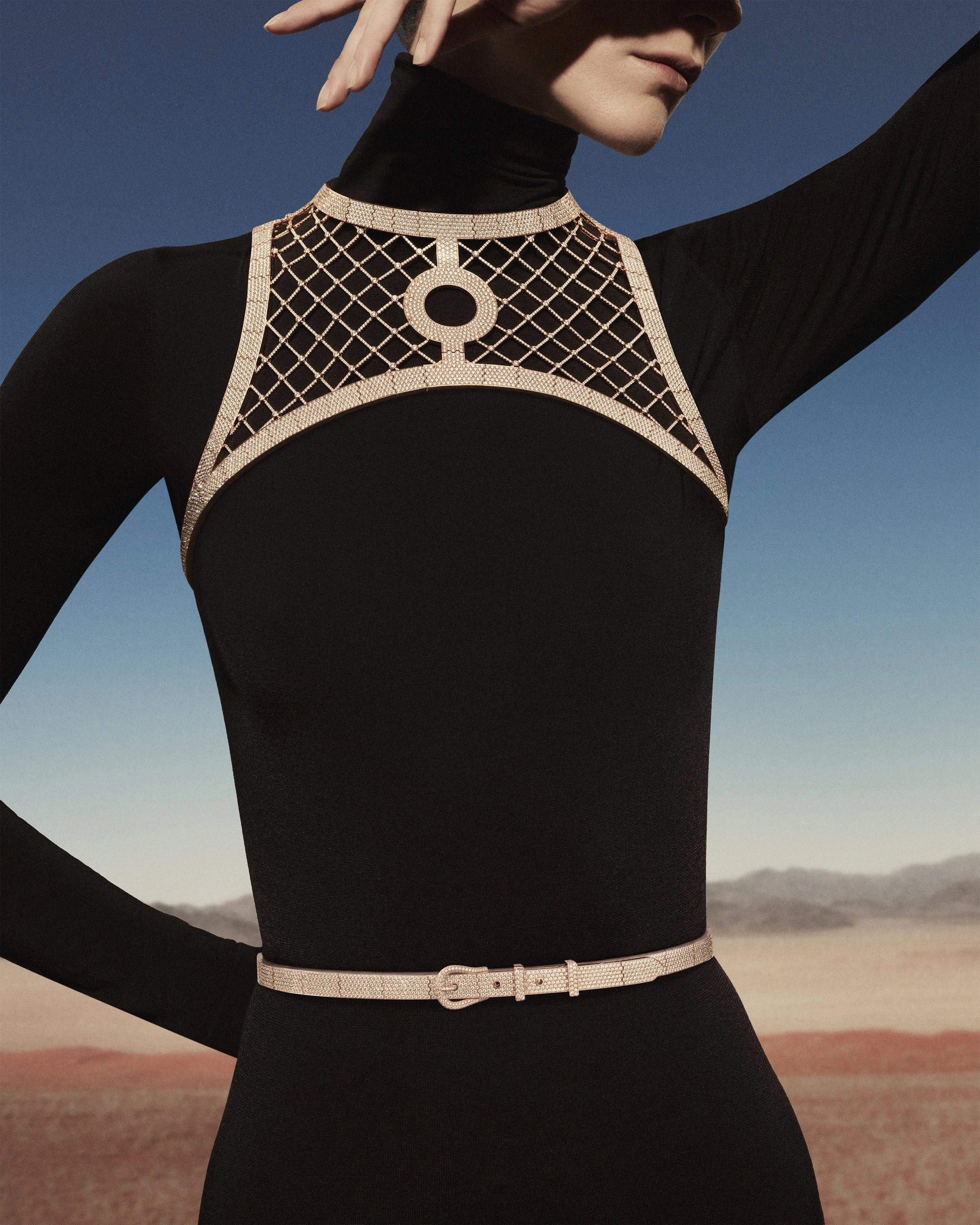 1_Hermes-Apparat-Body-jewellery-6.jpg