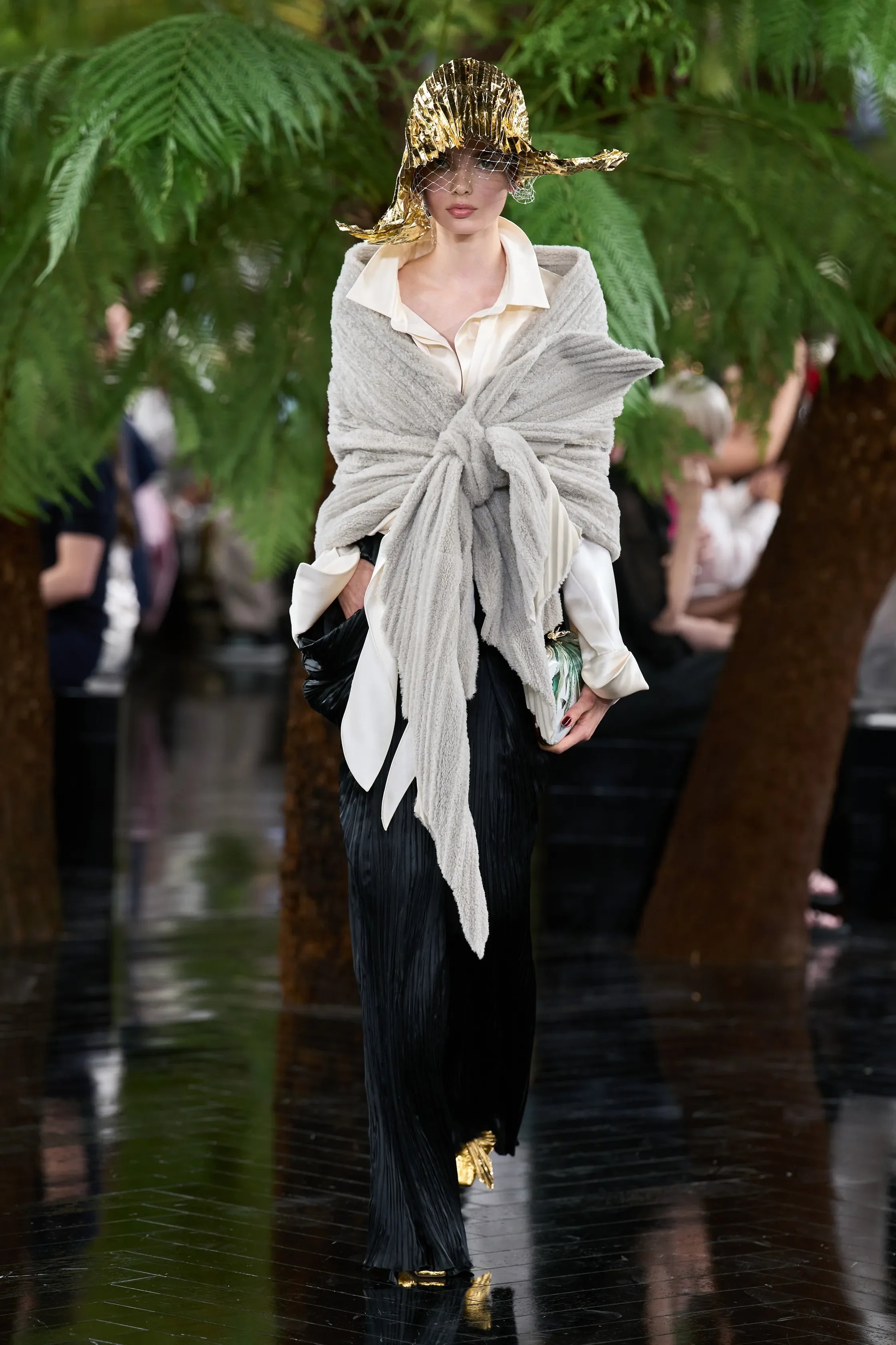 00001-christian-dior-fall-2026-couture-credit-gorunway.jpg.webp