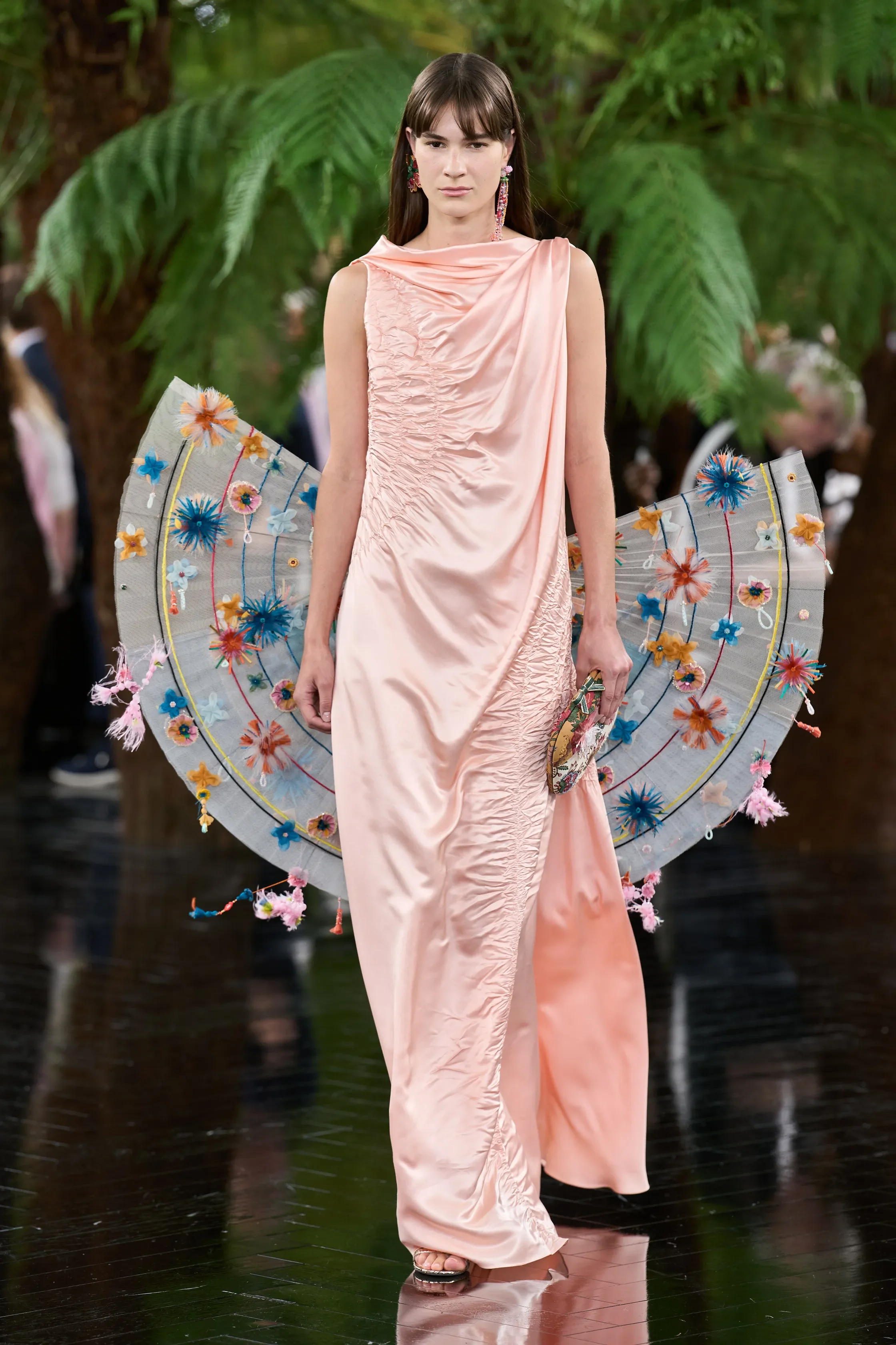 00030-christian-dior-fall-2026-couture-credit-gorunway.jpg.webp