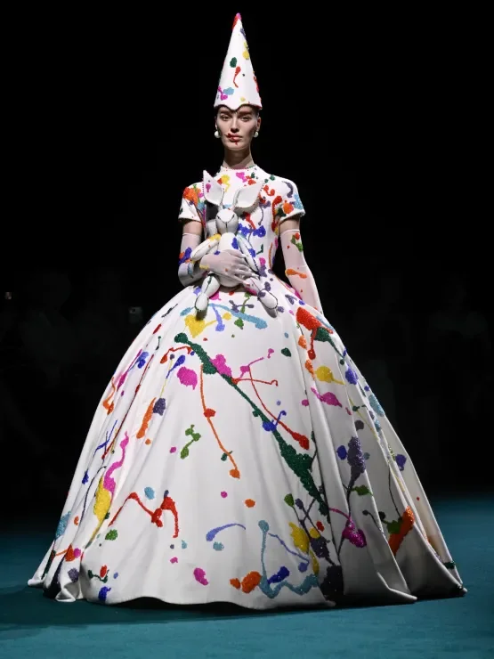 robert-wun-fall-couture-26-r-gg-001.webp