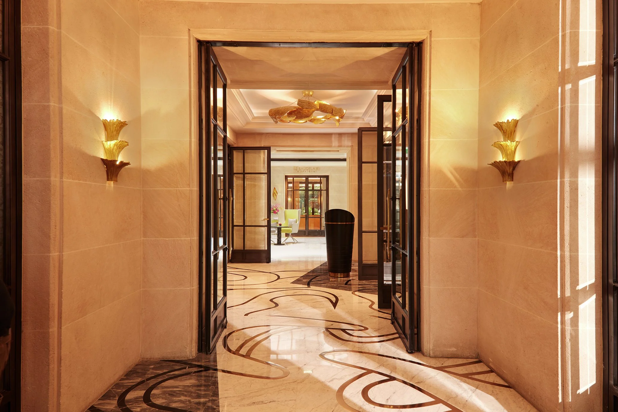 LE BURGUNDY PARIS IS YOUR PRIVATE TOWNHOUSE IN THE HEART OF THE CAPITAL 