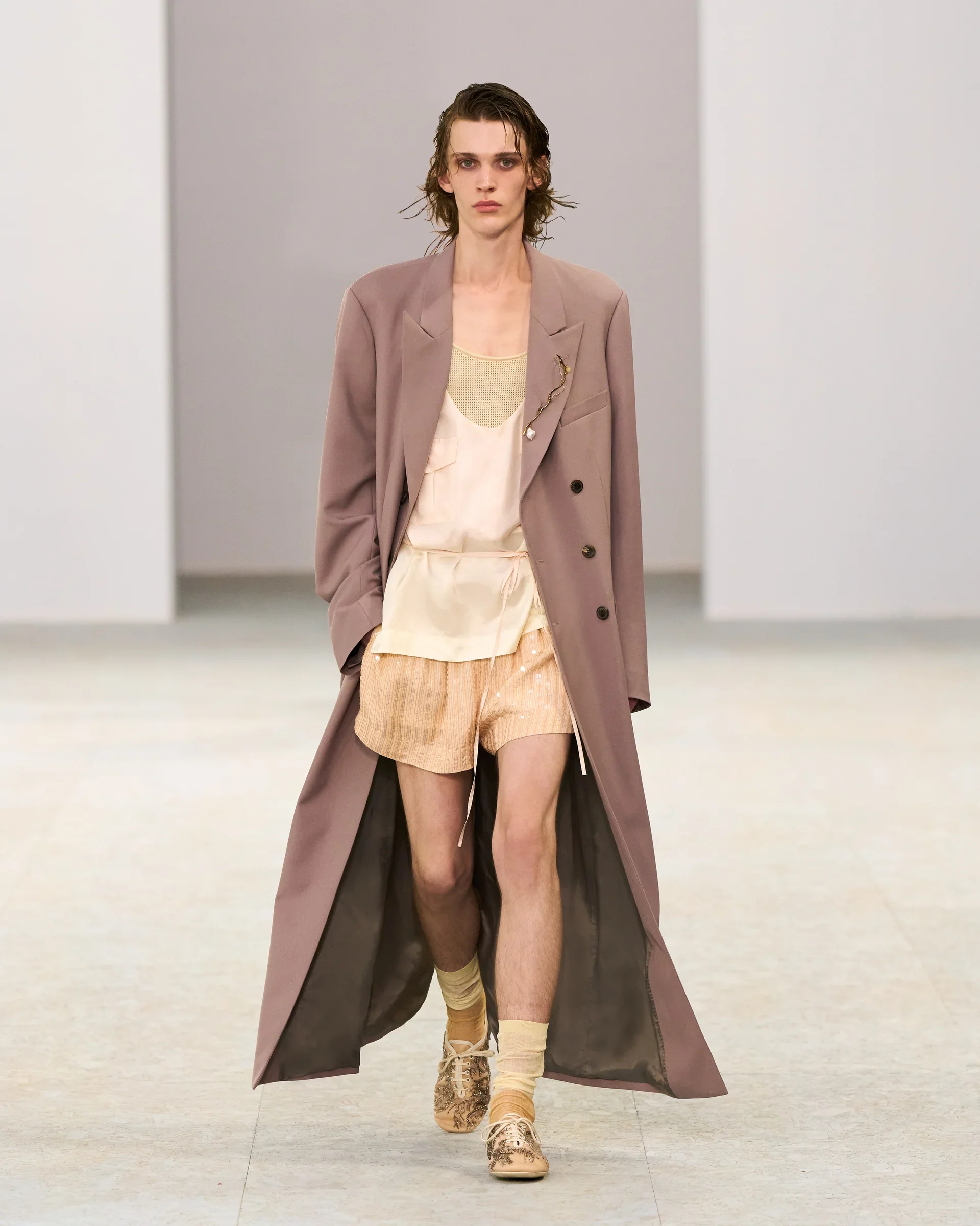 DRIES_VAN_NOTEN_SS27_3278X4098_LOOK_05.webp