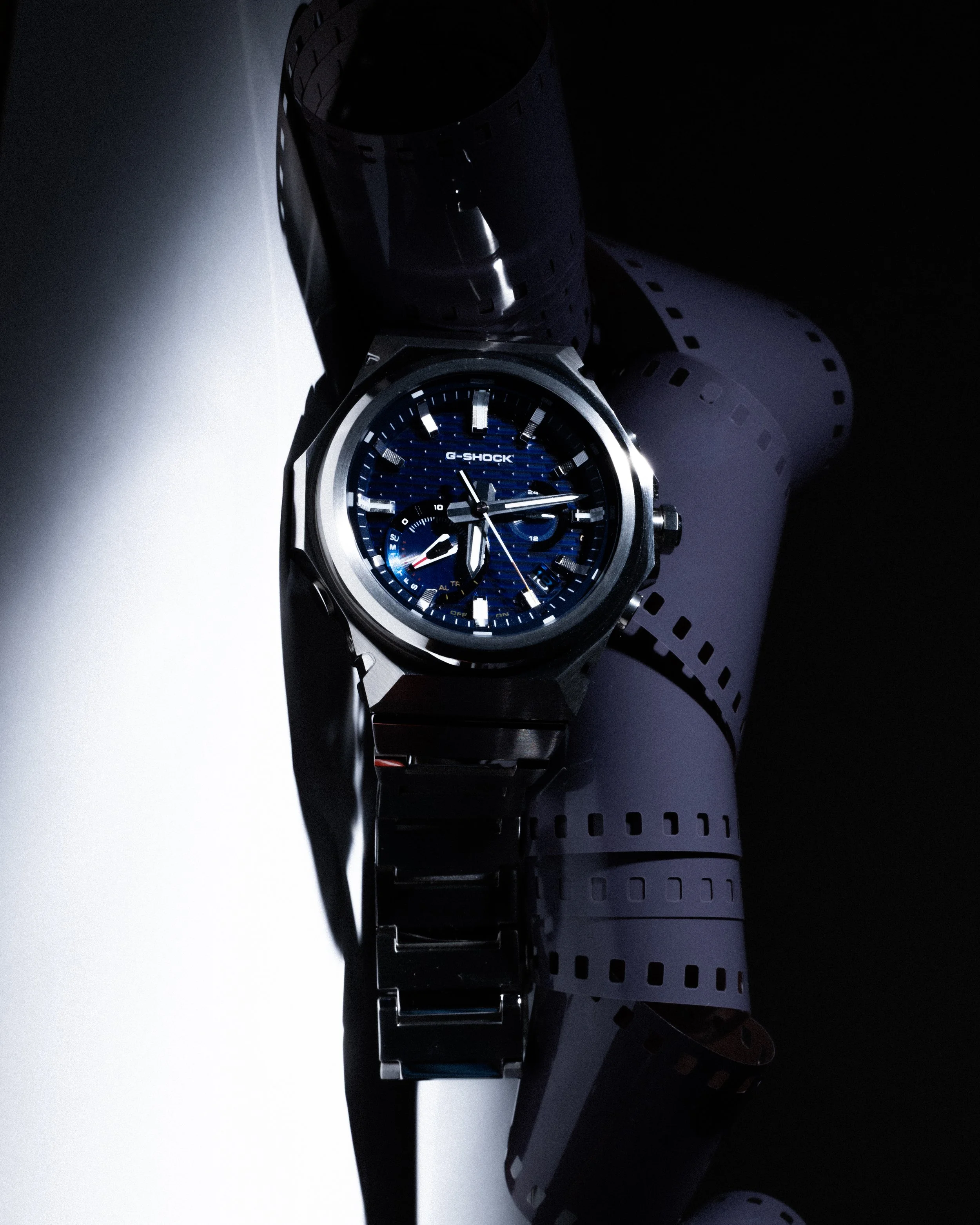 A MORE CINEMATIC G-STEEL