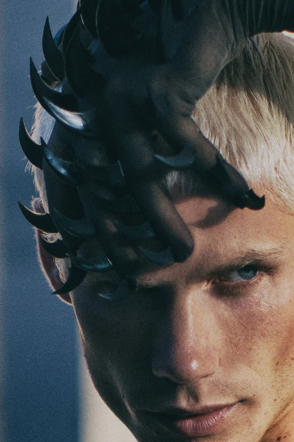 EXCLUSIVE EDITORIAL BY SUZANA HOLTGRAVE
