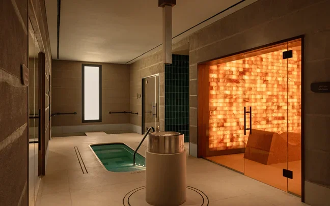 Female_Thermal_Area___Saunas.webp