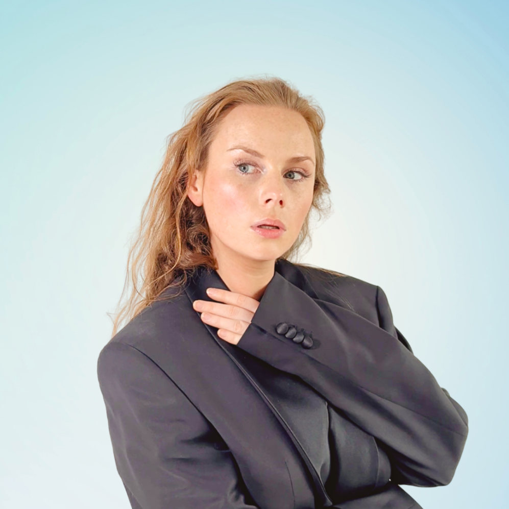 Roseanna blue background.png