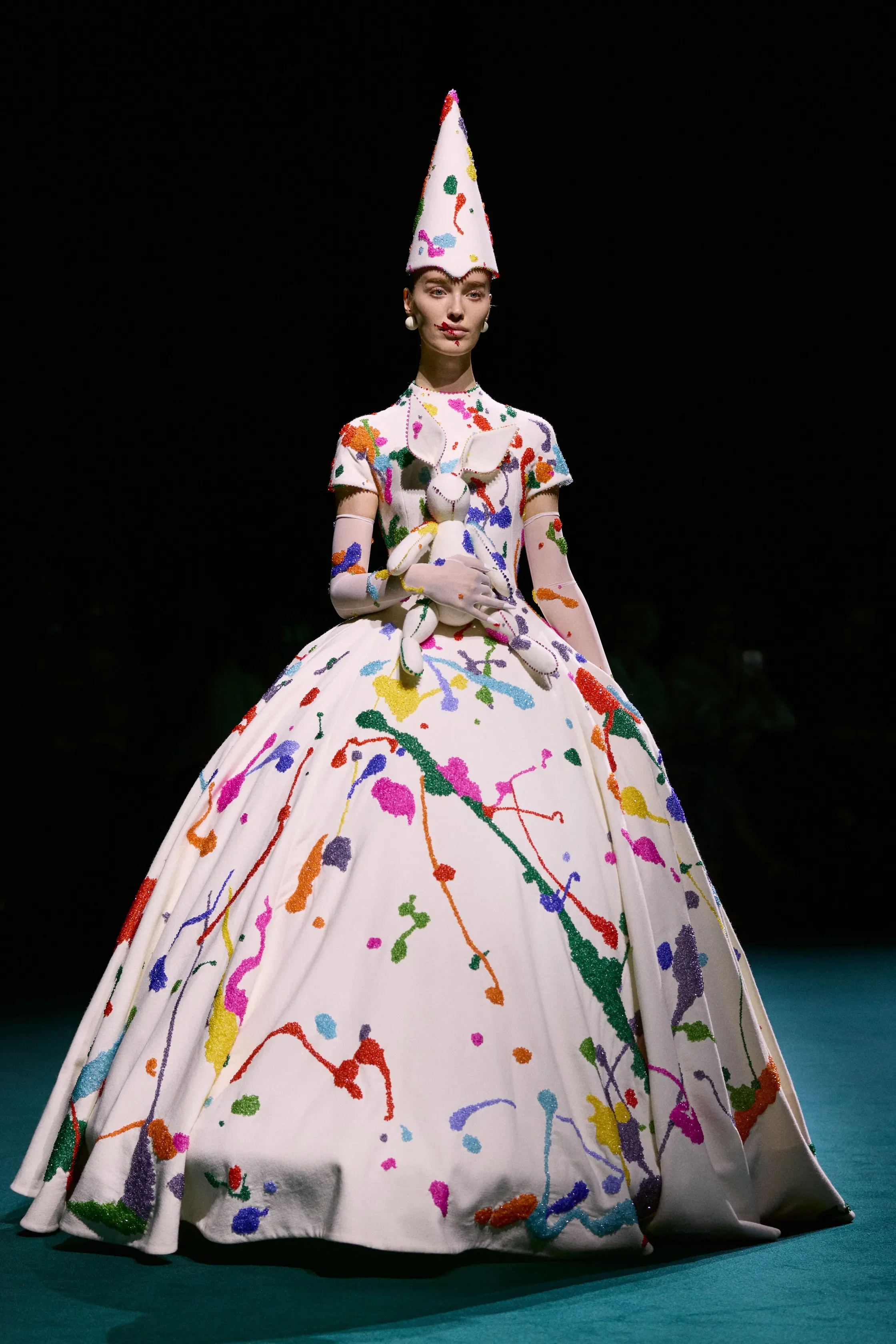 CLOWNS HAVE MORE FUN: THE CLOWN-CORE HAT AS A STATEMENT