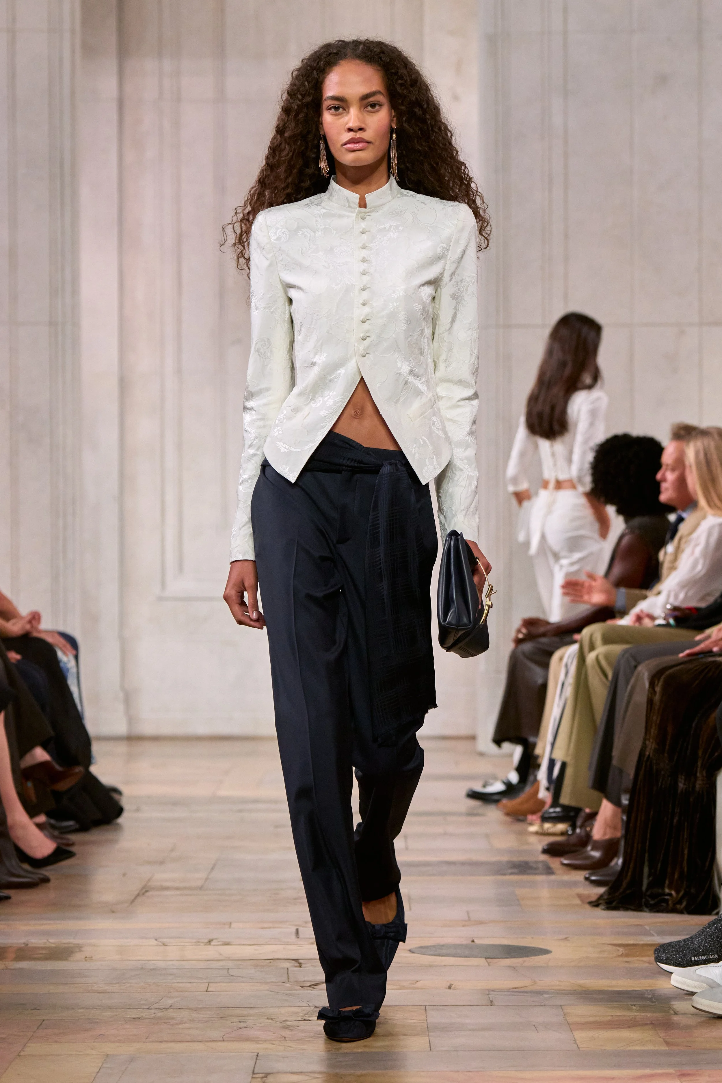 Look 05.jpg