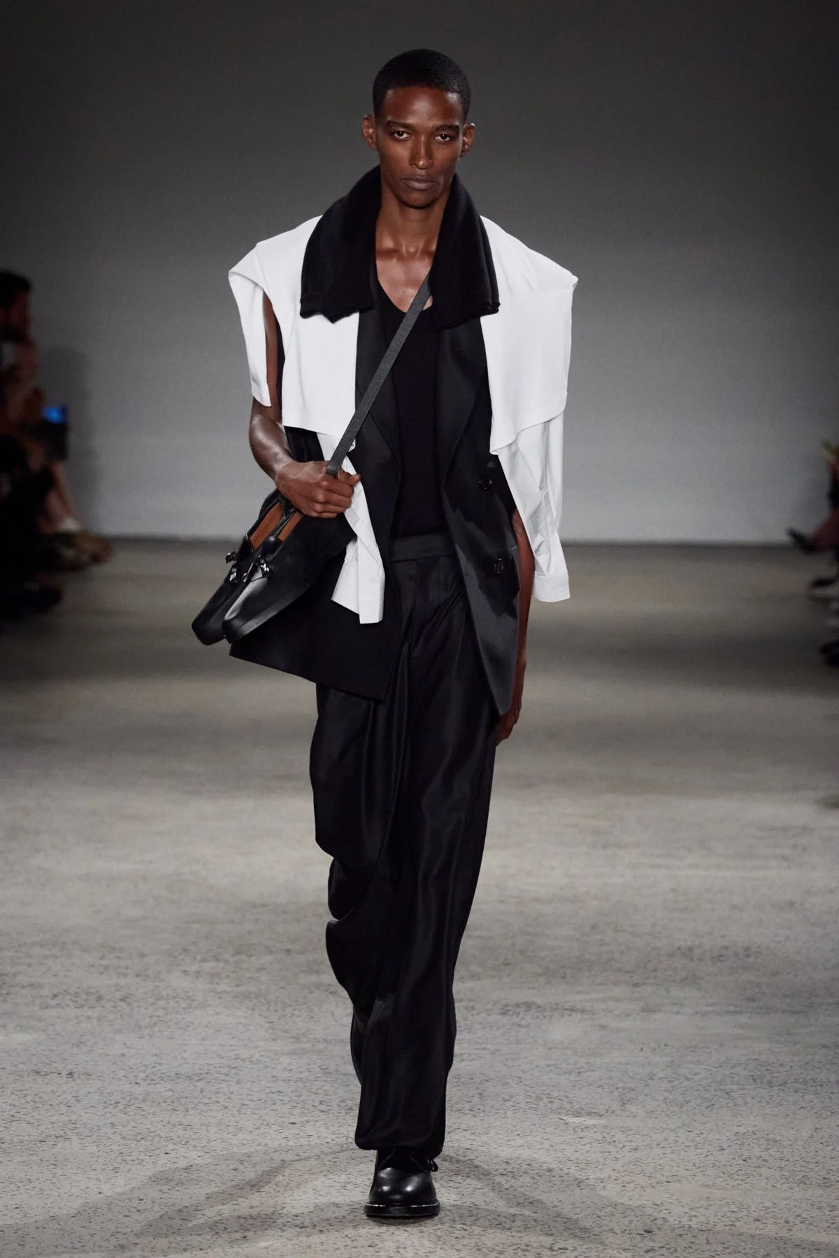 PSNY_SPRING2027_RUNWAY_01.jpg
