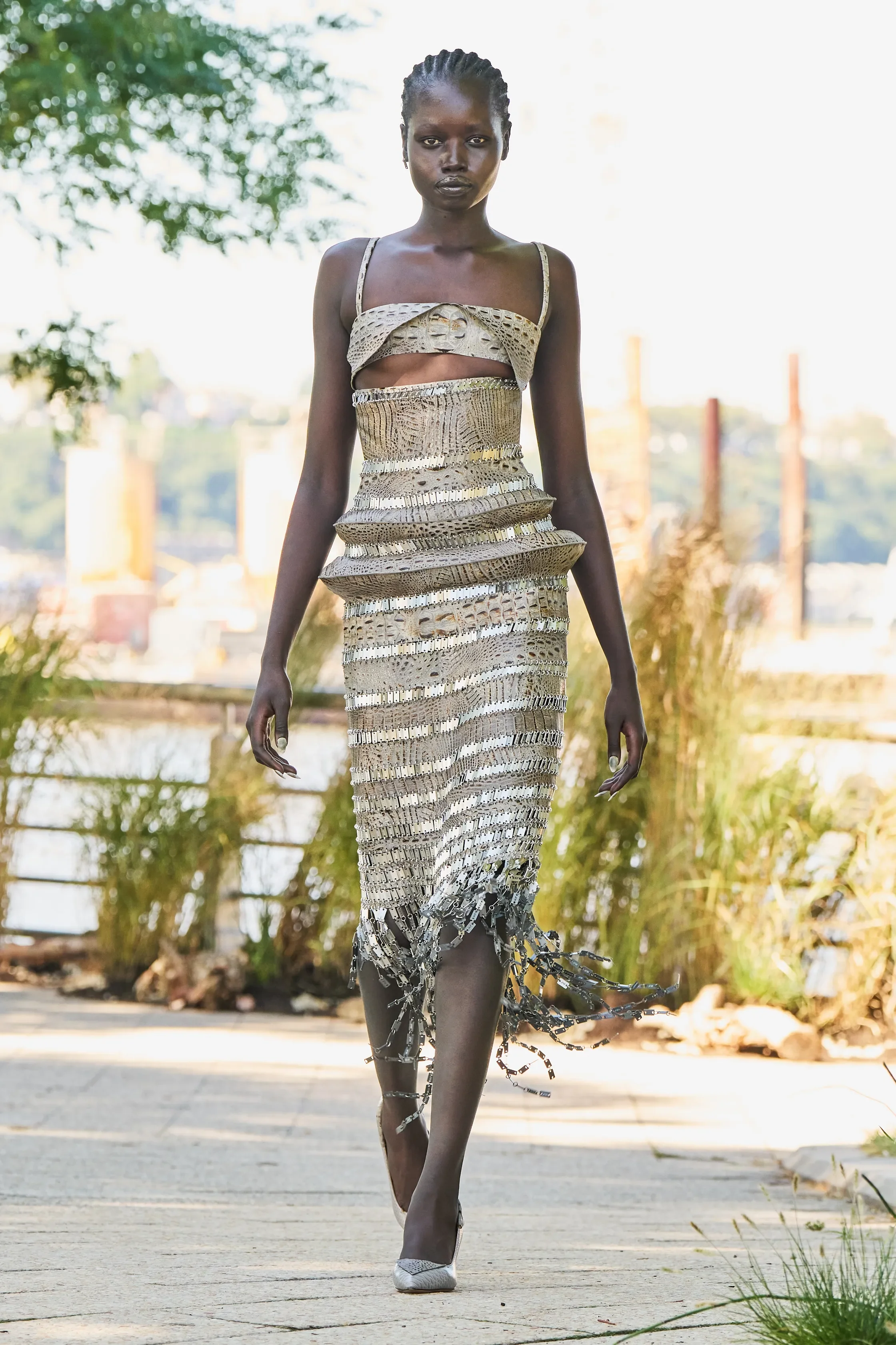 00034-jane-wade-spring-2027-ready-to-wear-credit-gorunway.jpg.webp