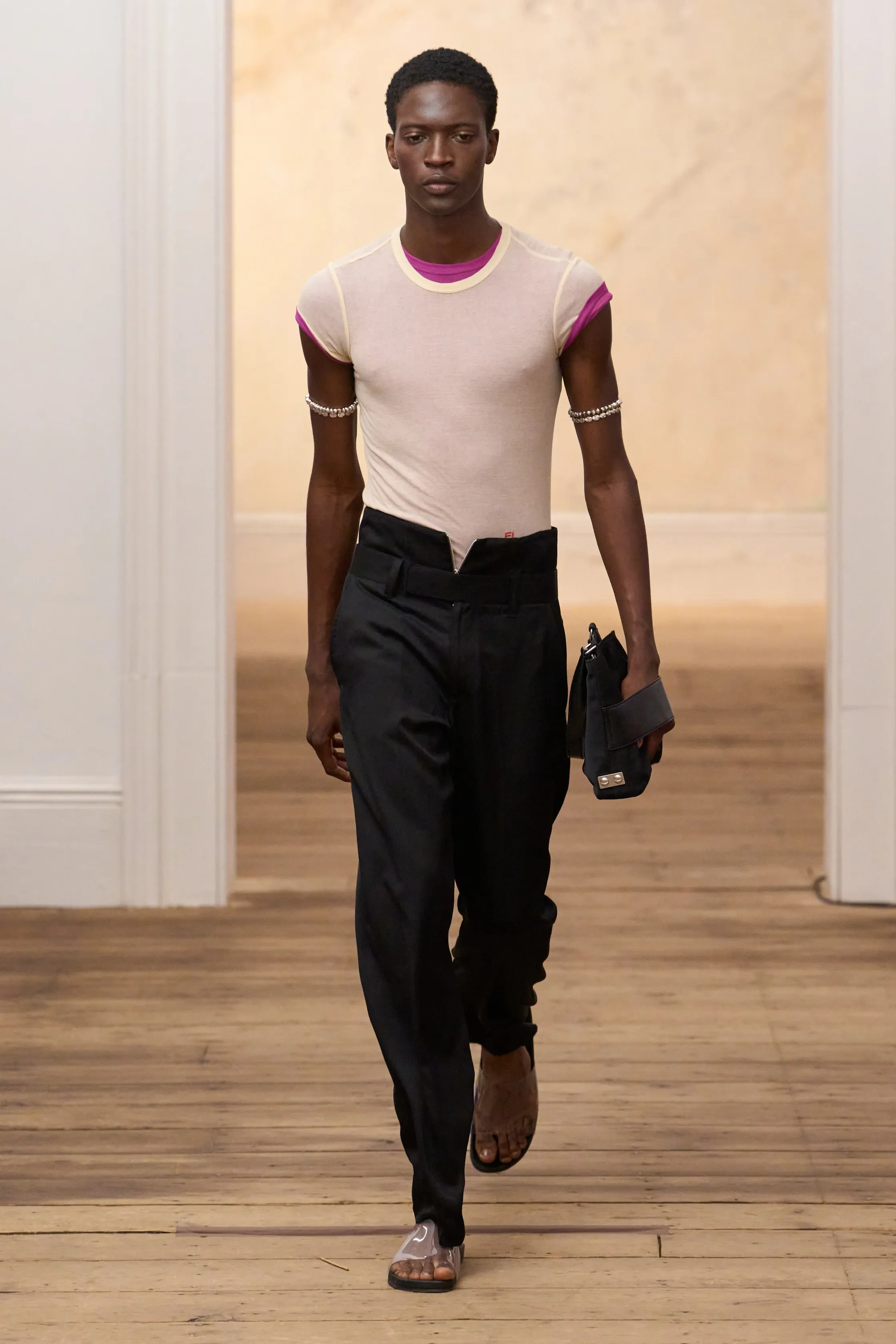 00012-eckhaus-latta-spring-2027-ready-to-wear-credit-gorunway.jpg.webp