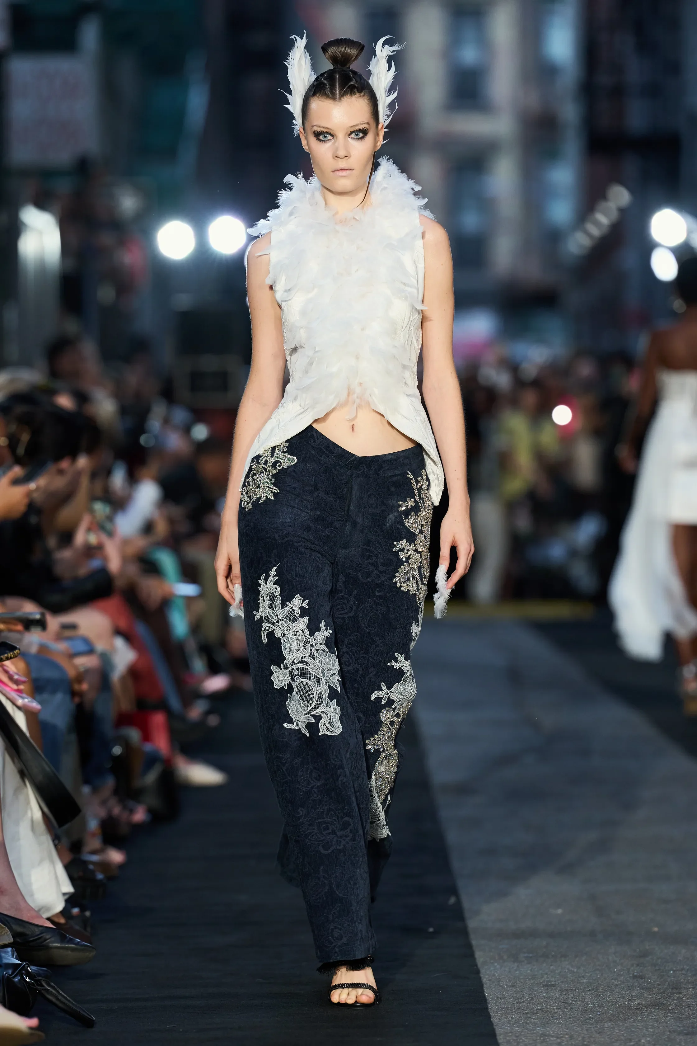 00009-kim-shui-spring-2027-ready-to-wear-credit-gorunway.jpg.webp