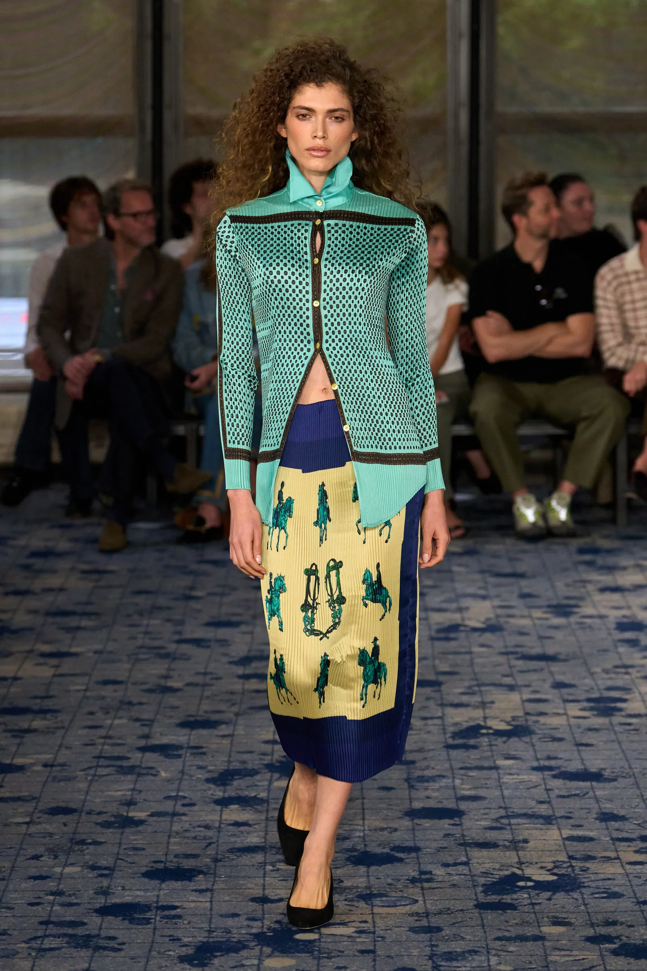 00017-conner-ives-spring-2027-ready-to-wear-credit-gorunway.jpg.webp